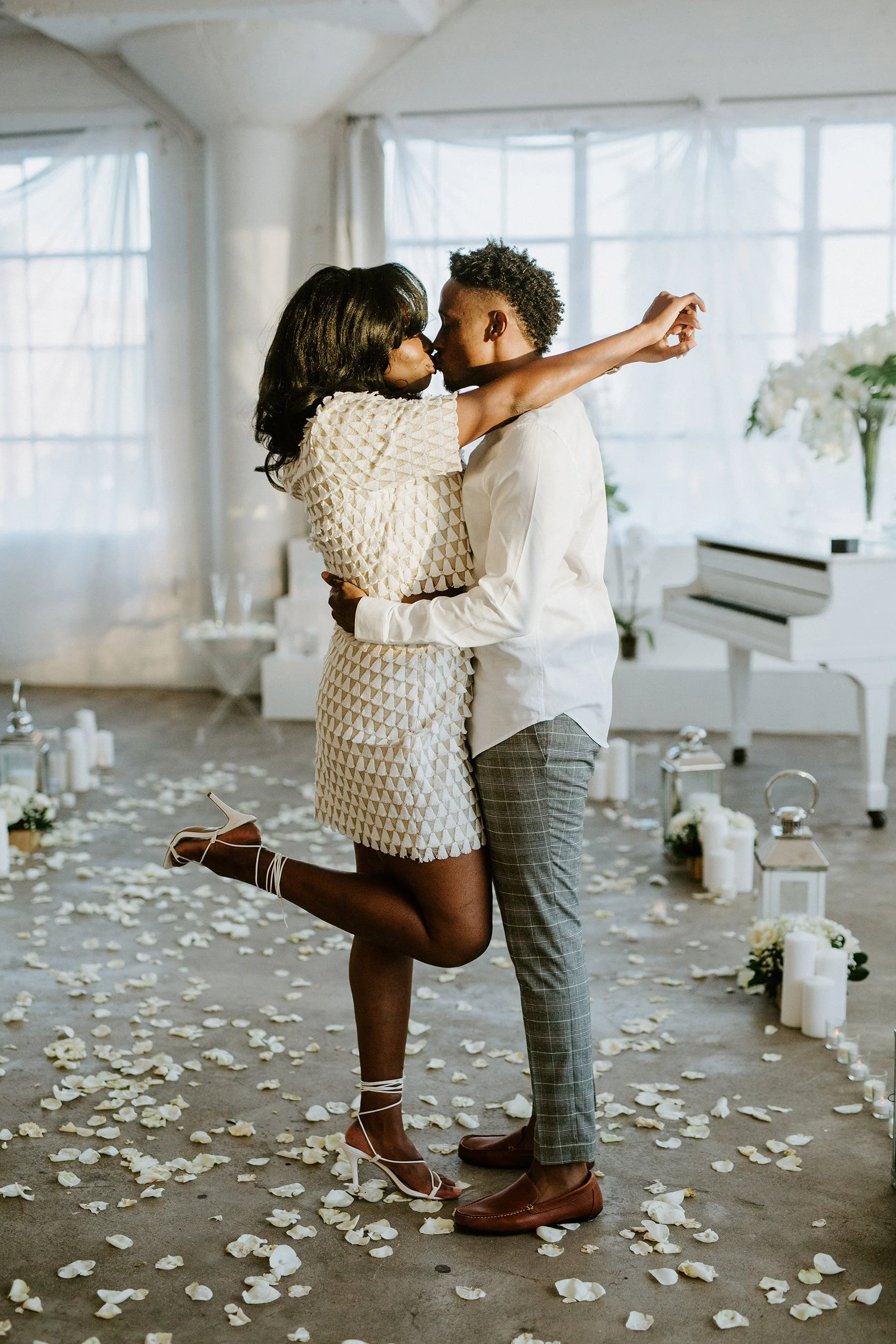 international-destination-wedding-photographer-los-angeles-dtla-proposal-engagement-eliza-jane-photography-13.jpg