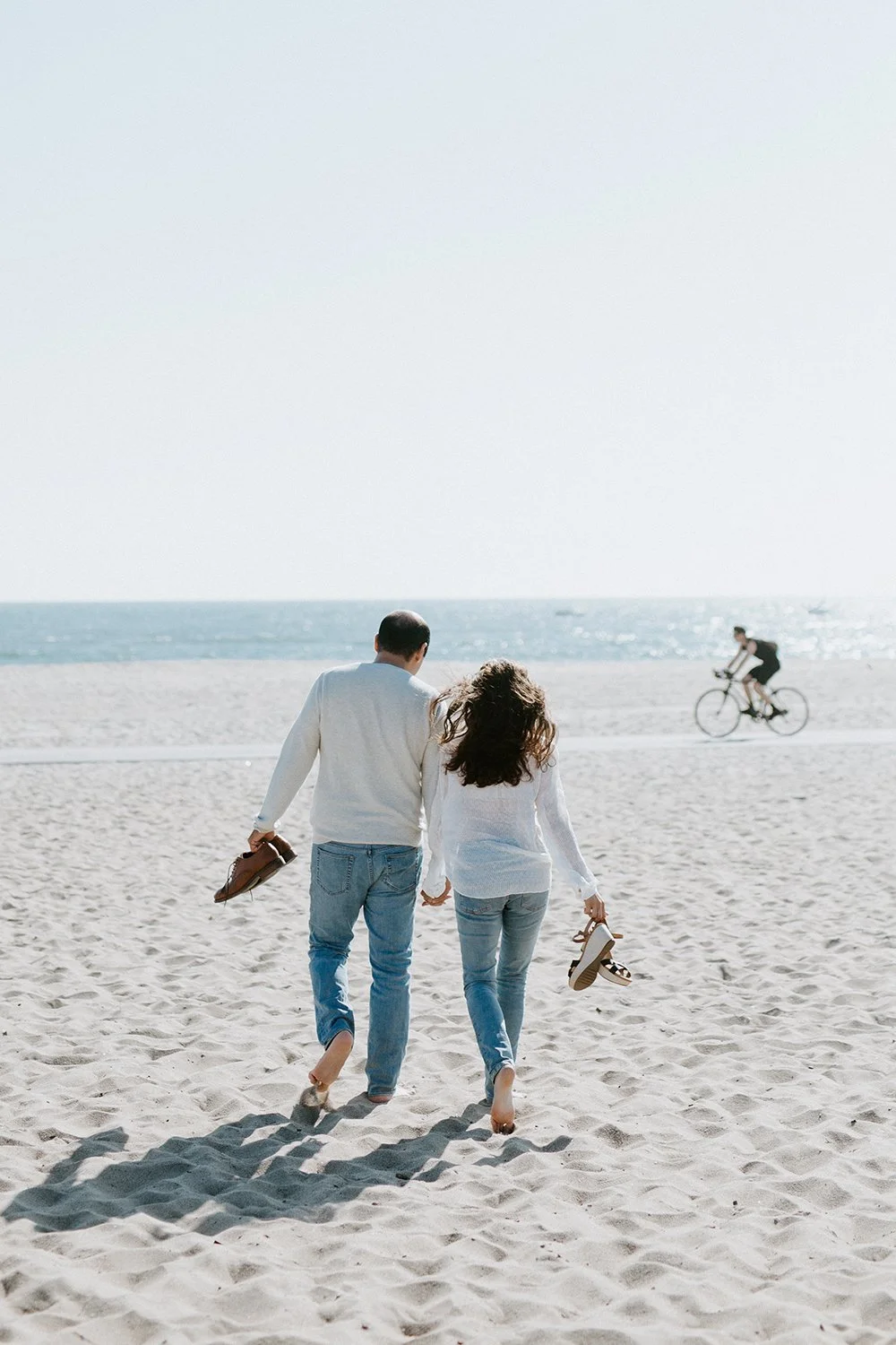 playa-vista-california-beach-engagement-session.jpg