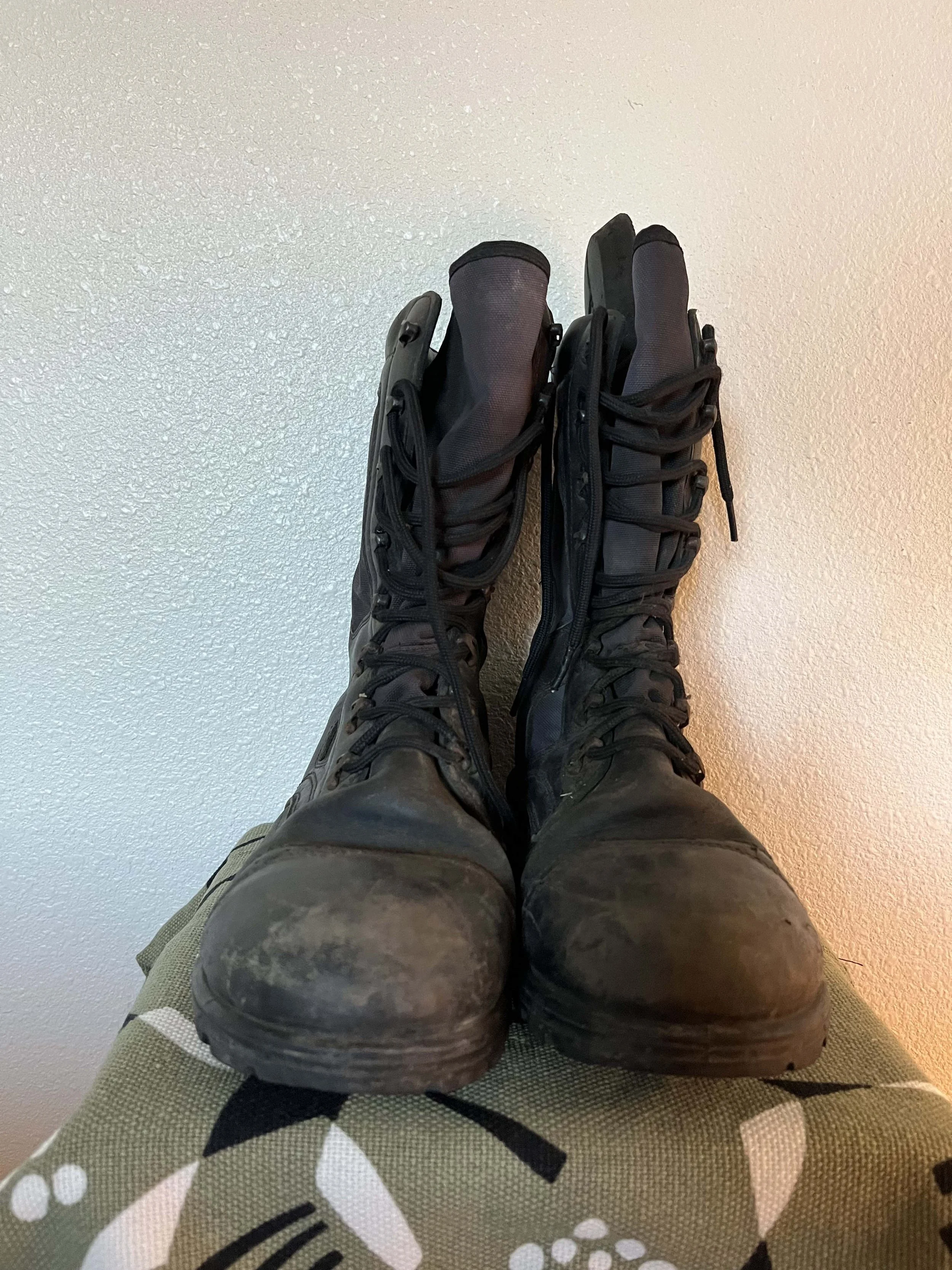 Combat Boots – Front.jpg