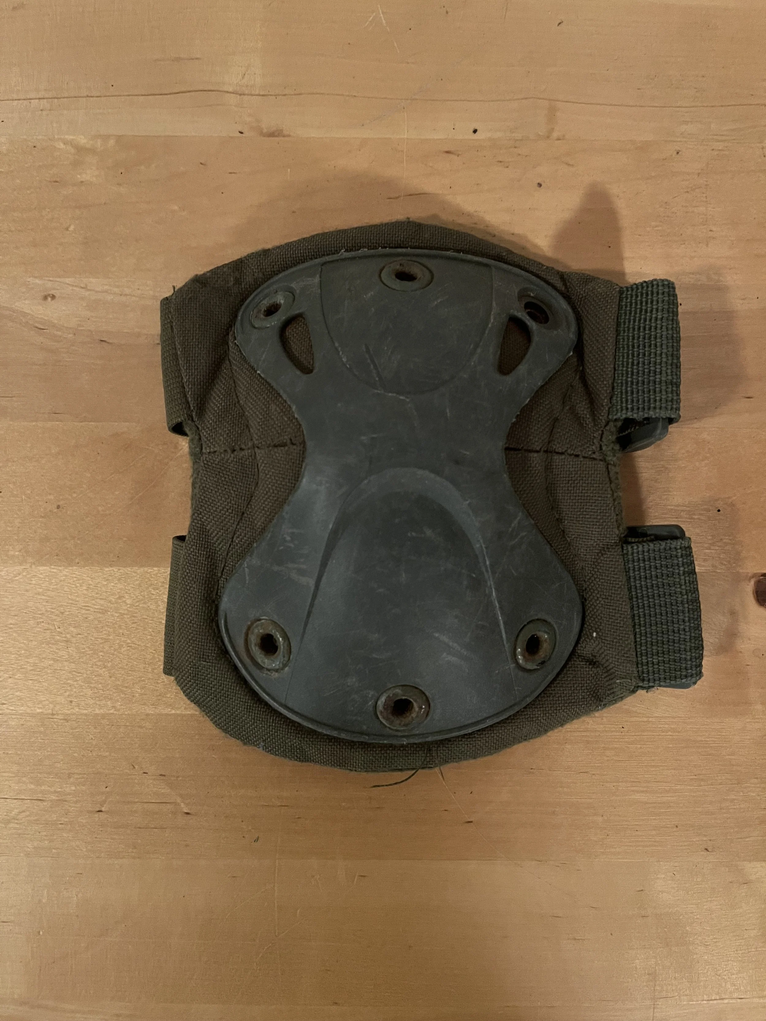 Russian Knee Pad 3 – Front.jpeg