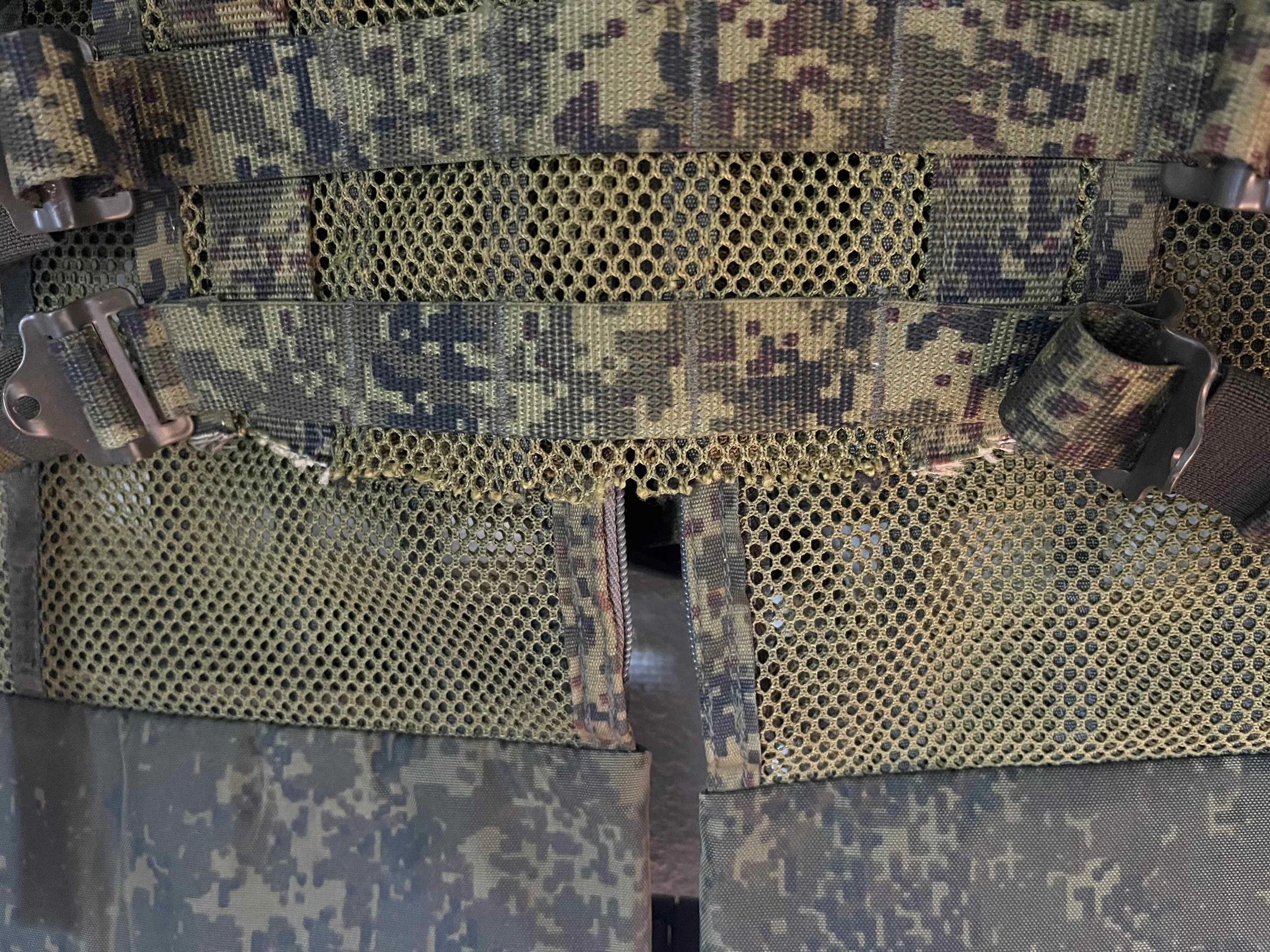 Combat Vest – Back Damage.jpg