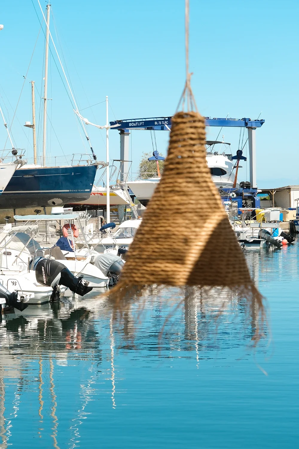 Stratégie de communication digitale, shooting photo et vidéo réel Instagram, pour la gestion et le développement d'un restaurant en Corse, par ZACE - Agence de communication digitale à Corte, en Corse.