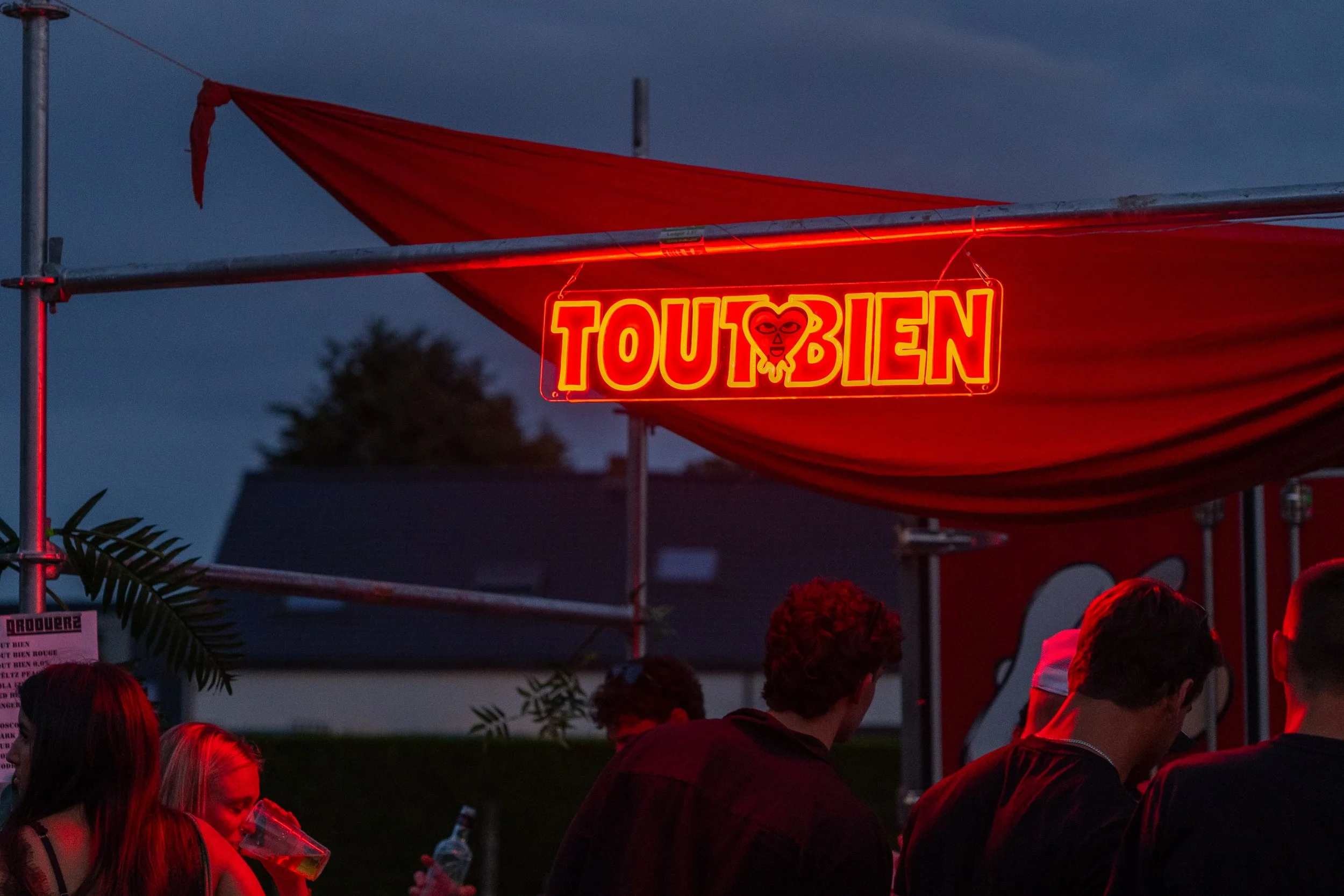 PIC04079-2.jpg