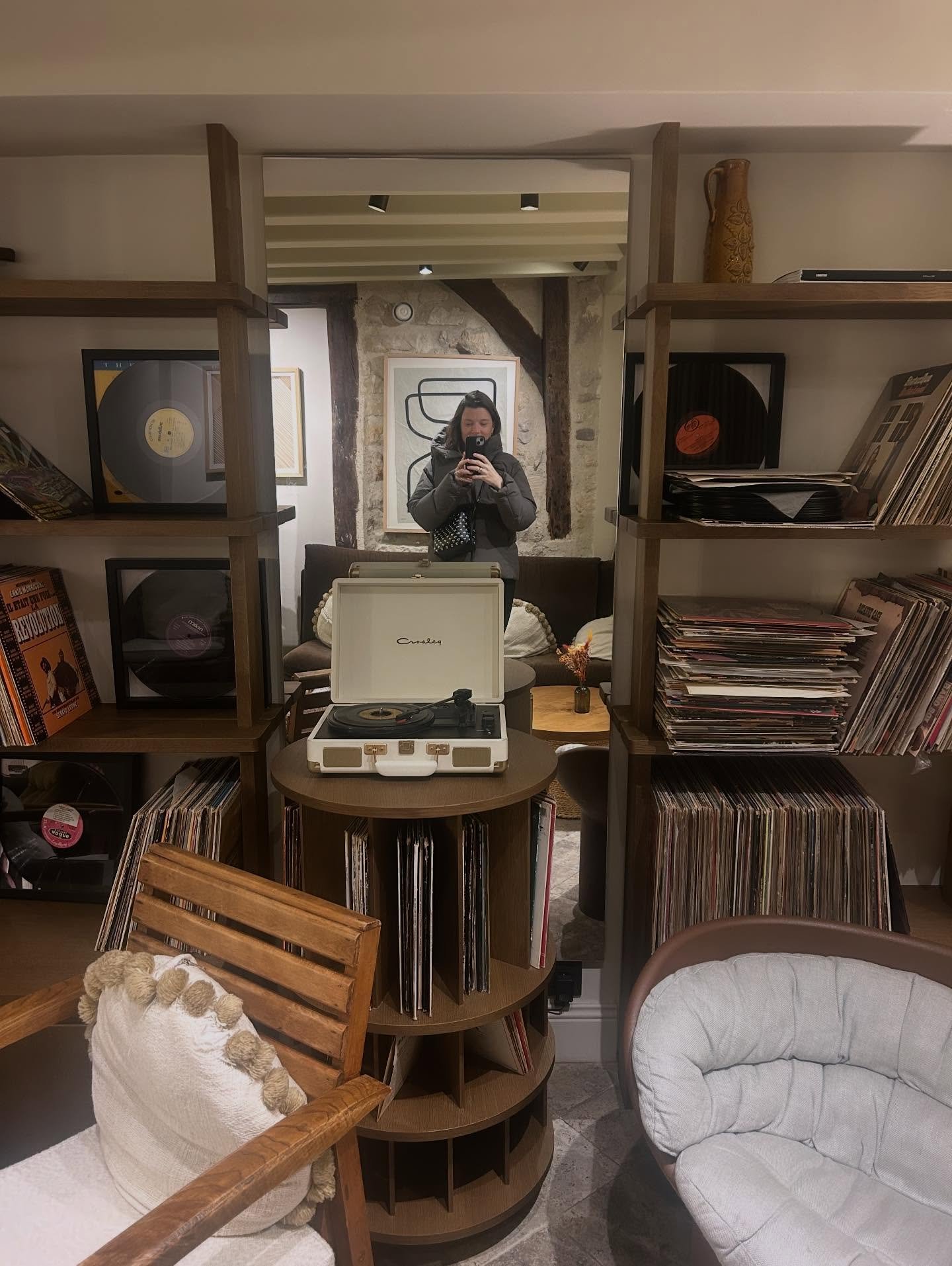 Paris recap ✨🇫🇷

Begin november verzamelde ik al zo veel leuke tips in Parijs... afgelopen dagen ging ik terug om mijn City Guide af te maken. Ook dat hoort bij een eigen merk bouwen: testen, leren, aanpassen en ontdekken hoe je het de volgende kee