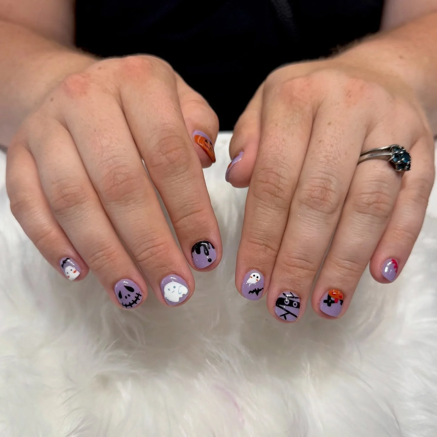 Spooky spooky 👻 

#Bellagionailsparaleigh #nail #nailsnailsnails #nailsdesign #halloweennails #spooky #nailart #purple #design #nailideas #nailitdaily #nailinstagram #nailinspo #nailmagazine #localbusiness #raleigh 

 

Make your appointment now ! 
