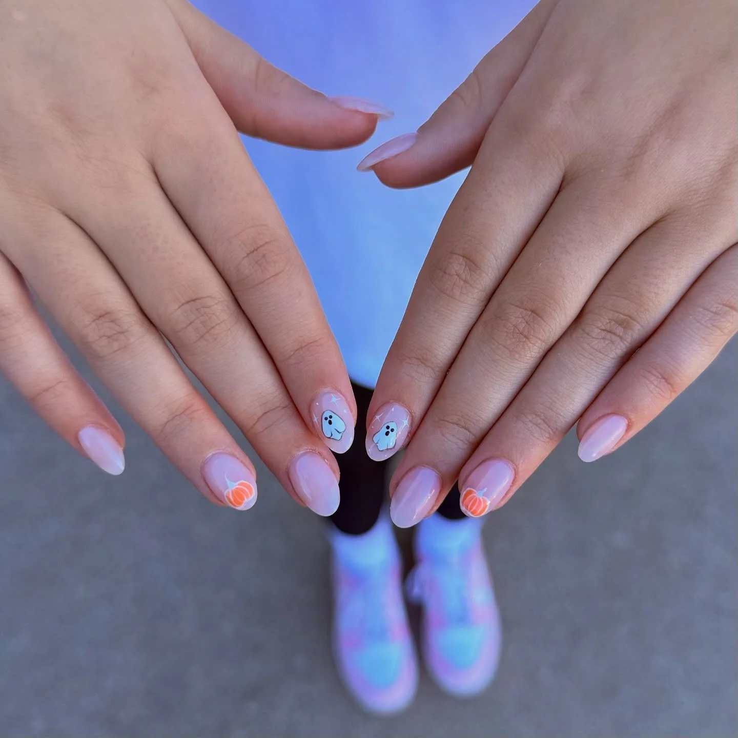 Spooky season !

#Bellagionailsparaleigh #halloween #spookyseason #halloweennails #notd #nailsnailsnails #naildesigns #nailsofinstagram 

 

Make your appointment now ! 
BELLAGIO NAIL SPA
📍8845 Six Forks Rd
  Raleigh, NC 27615 
☎️ (984) 232-8718