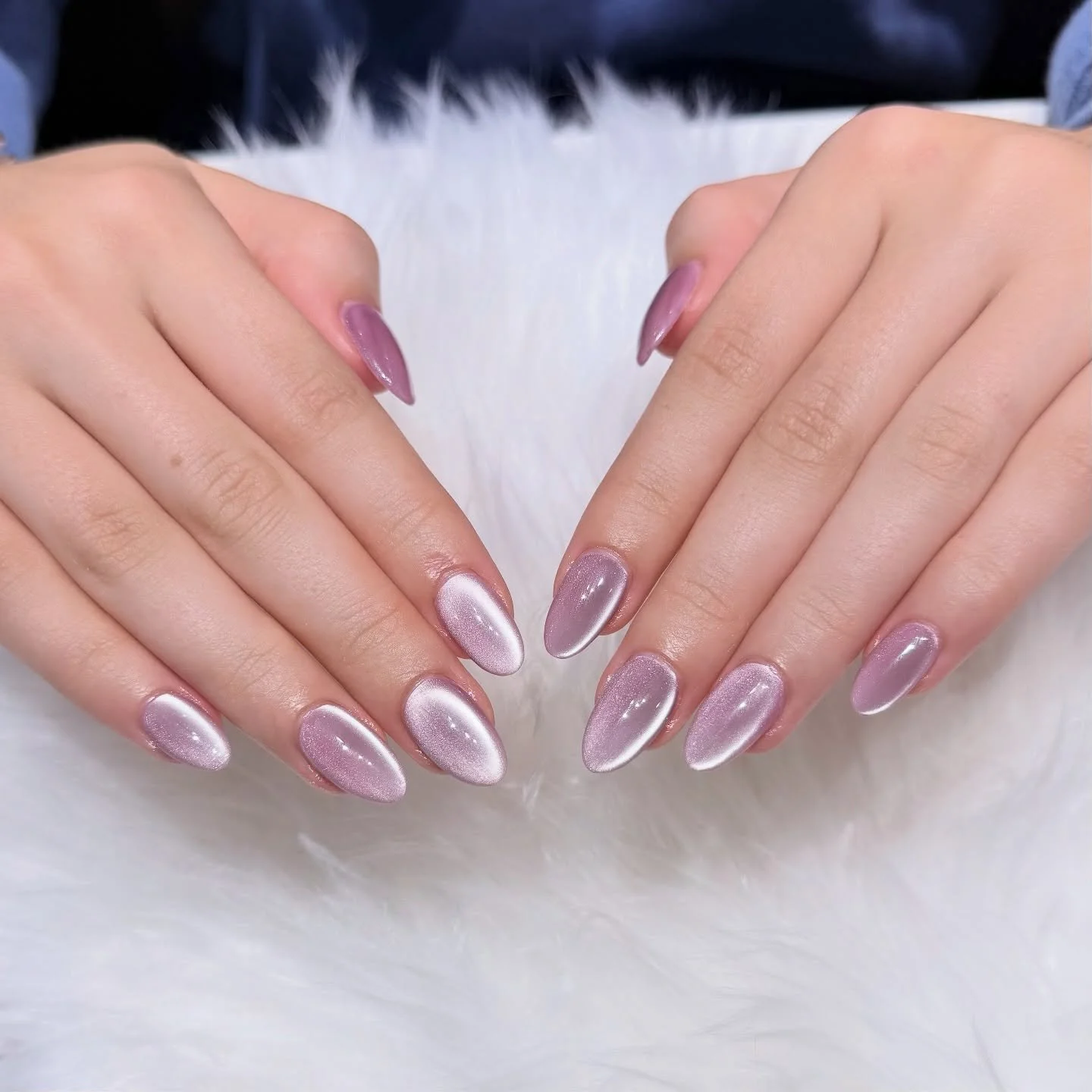 Your heart knows the way. 
Run in that direction! 

#Bellagionailsparaleigh #nailsnailsnails #nails #notd #cateye #gelx #almondshape #vacationvibes #nailofinstagram #trend #localbusiness #raleigh 

 

Make your appointment now ! 
BELLAGIO NAIL SPA
📍