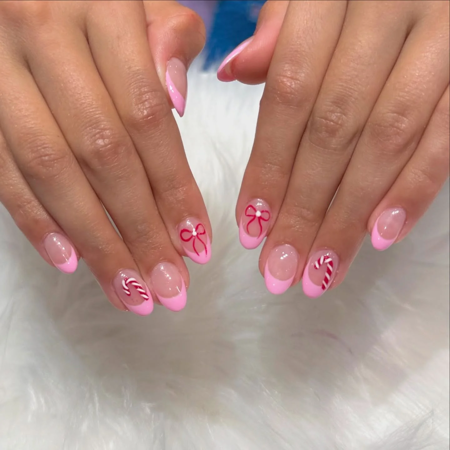 Christmas spirit is in the air!!! 

#Bellagionailsparaleigh #christmas #nailsnailsnails #notd #pinknails #frenchnails #nailsdesign #nails #season #gelx #gelart #viralpost #trendingnow 

 

Make your appointment now ! 
BELLAGIO NAIL SPA
📍8845 Six For