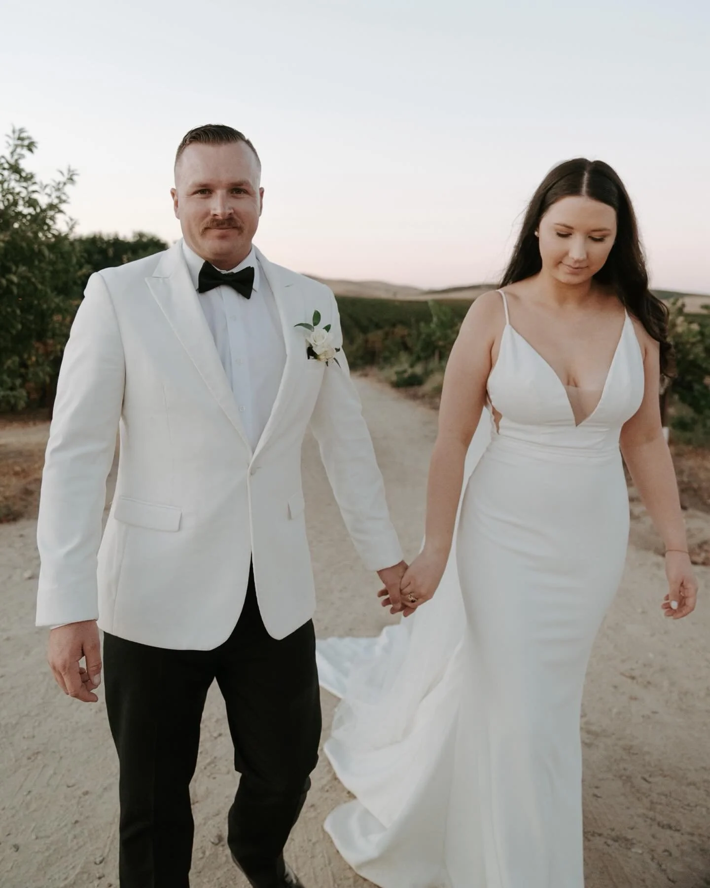 Happiest of Anniversaries to Jenny &amp; Austin 🥂 it feels like it was just last month we celebrated your wedding day 🤍  Wishing you both the happiest of days as you enter another amazing year of marriage! 

☾

☾

☾

VENUE @bellaterra_events  @bell