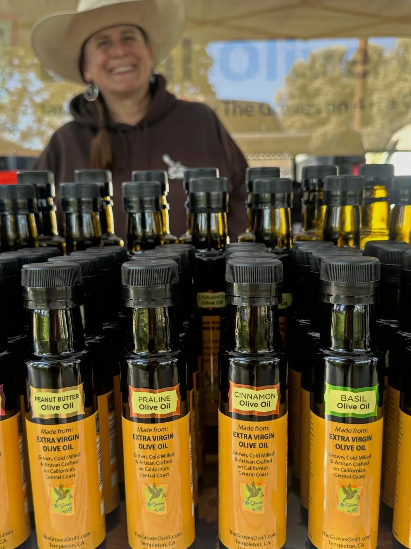 A BIG Sponsor Spotlight to our friends at The Groves on 41 @thegroveson41, located in the rolling hills of Templeton. The Groves on 41 produces award-winning olive oils &amp; is home to the Barn on 41, a private event center and vacation cottage.

Wh