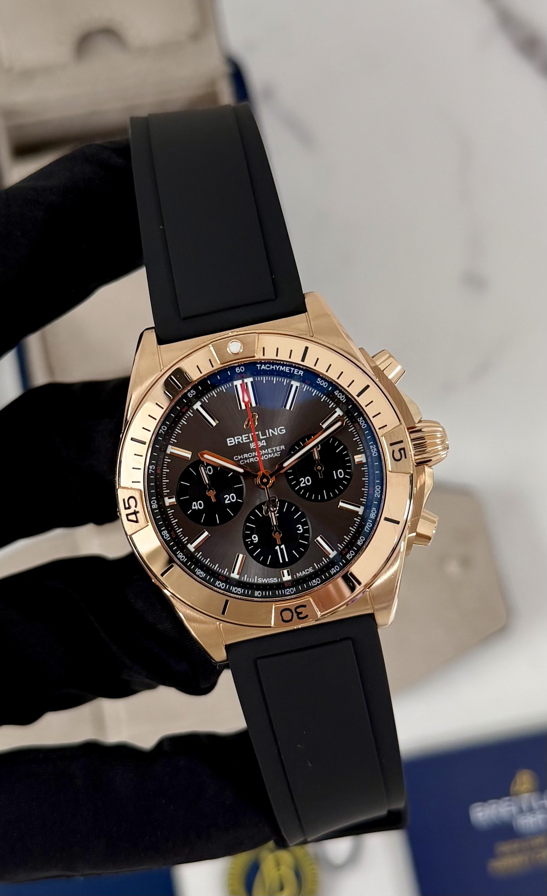 Breitling Chronomat B01 42mm 18k Red Gold Anthracite Dial RB0134101B1S1 2022