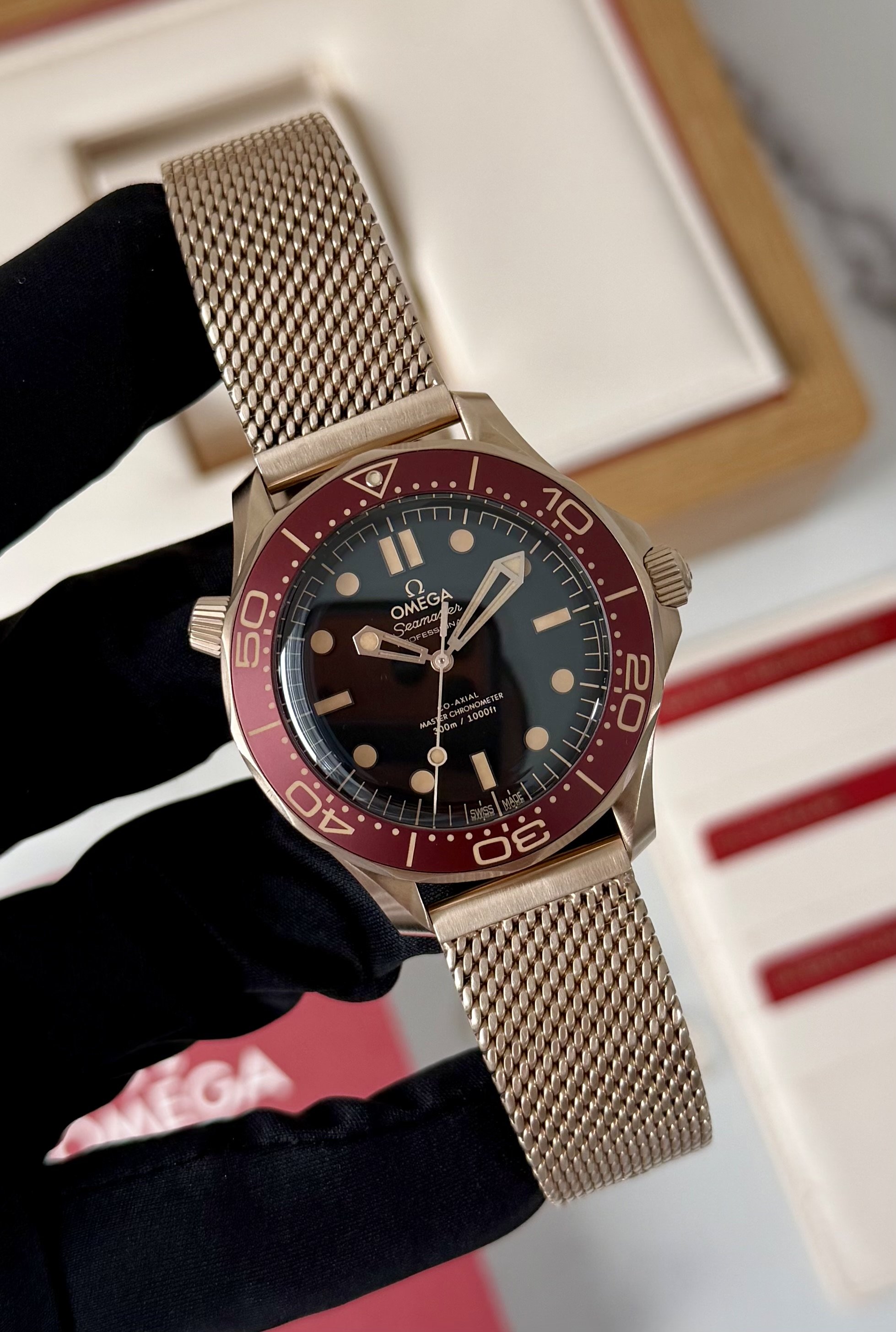 Omega Seamaster Diver 300M Chronometer Bronze Gold 42mm 210.90.42.20.01.003