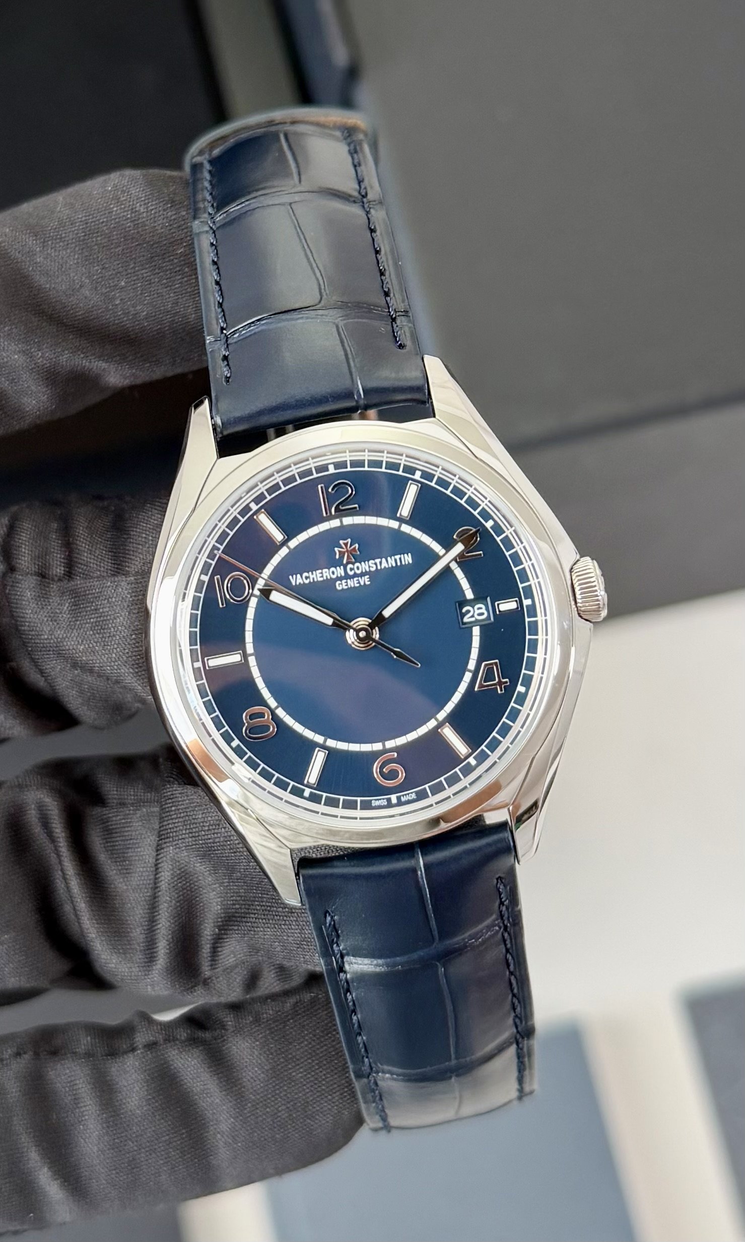 Vacheron Constantin Fiftysix Blue 40mm - 4600E/000A-B487 Complete Set 2024