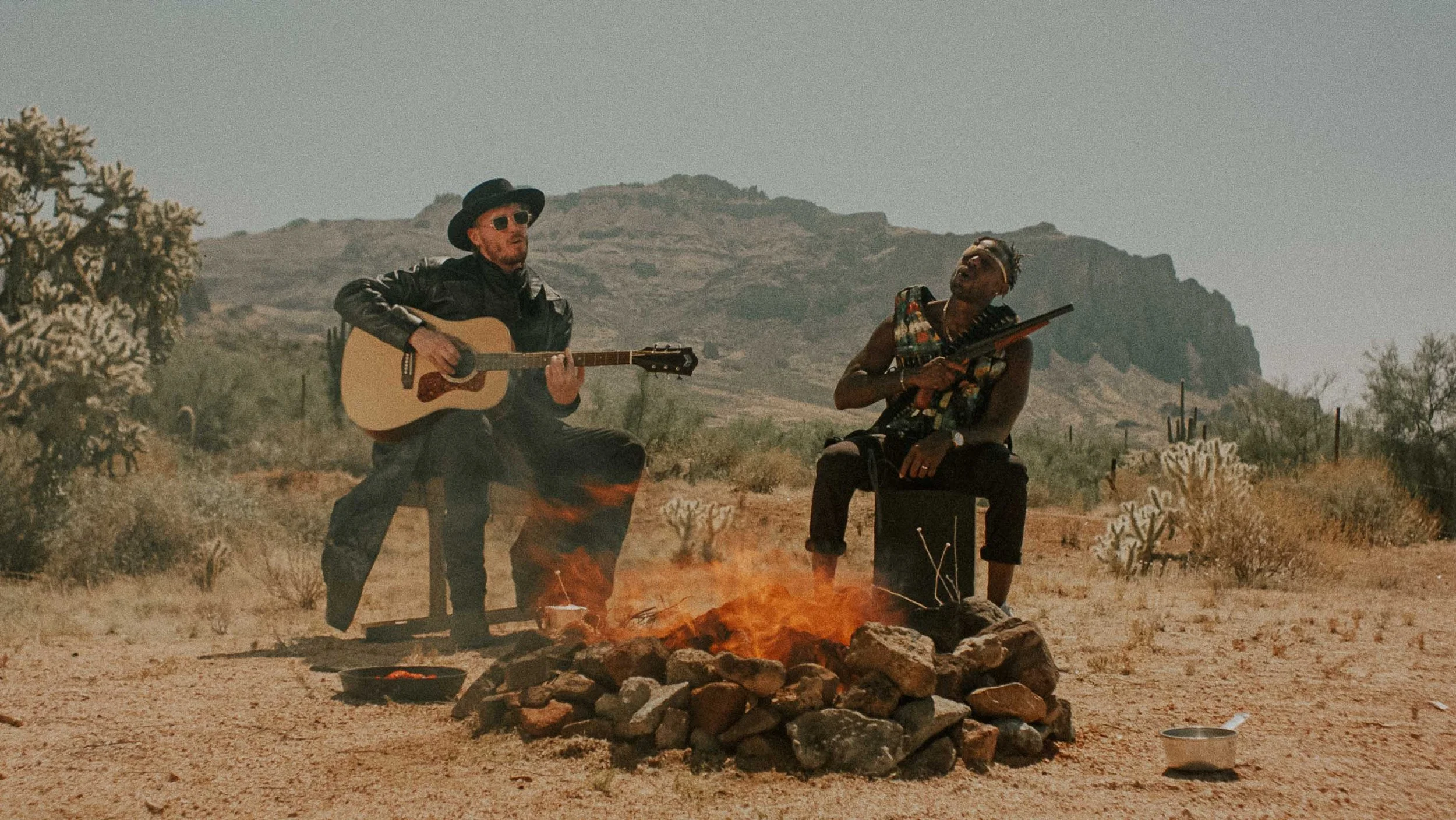 quinn-taplin-zillion-devil-music-video-guitarists-desert.jpg