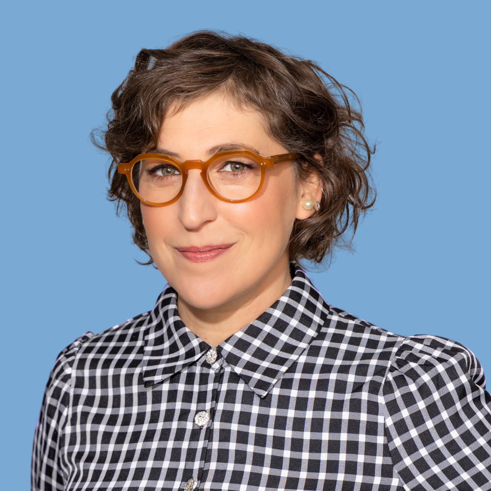   Mayim Bialik:  
Jewish Actress Mayim Bialik WON’T Hide Being Jewish, Even When She Feels Less Safe in Public
 
 
  View Interview Transcript
 
