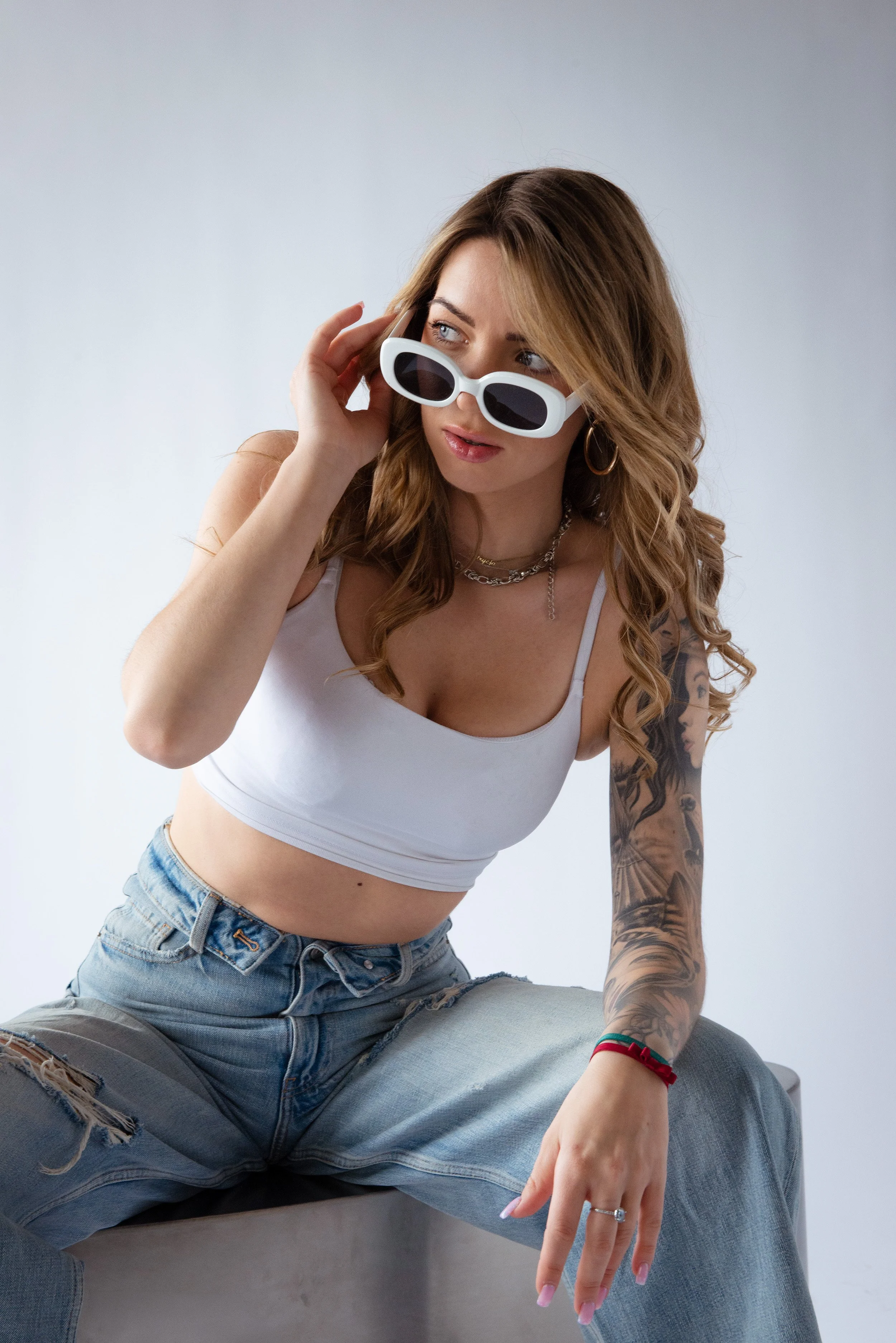  Izabela Bartnicka Photography, portrait photography, photographer Amsterdam, female photography, fashion, portrait, photoshoot in the studio,  clean model portfolio photoshoot