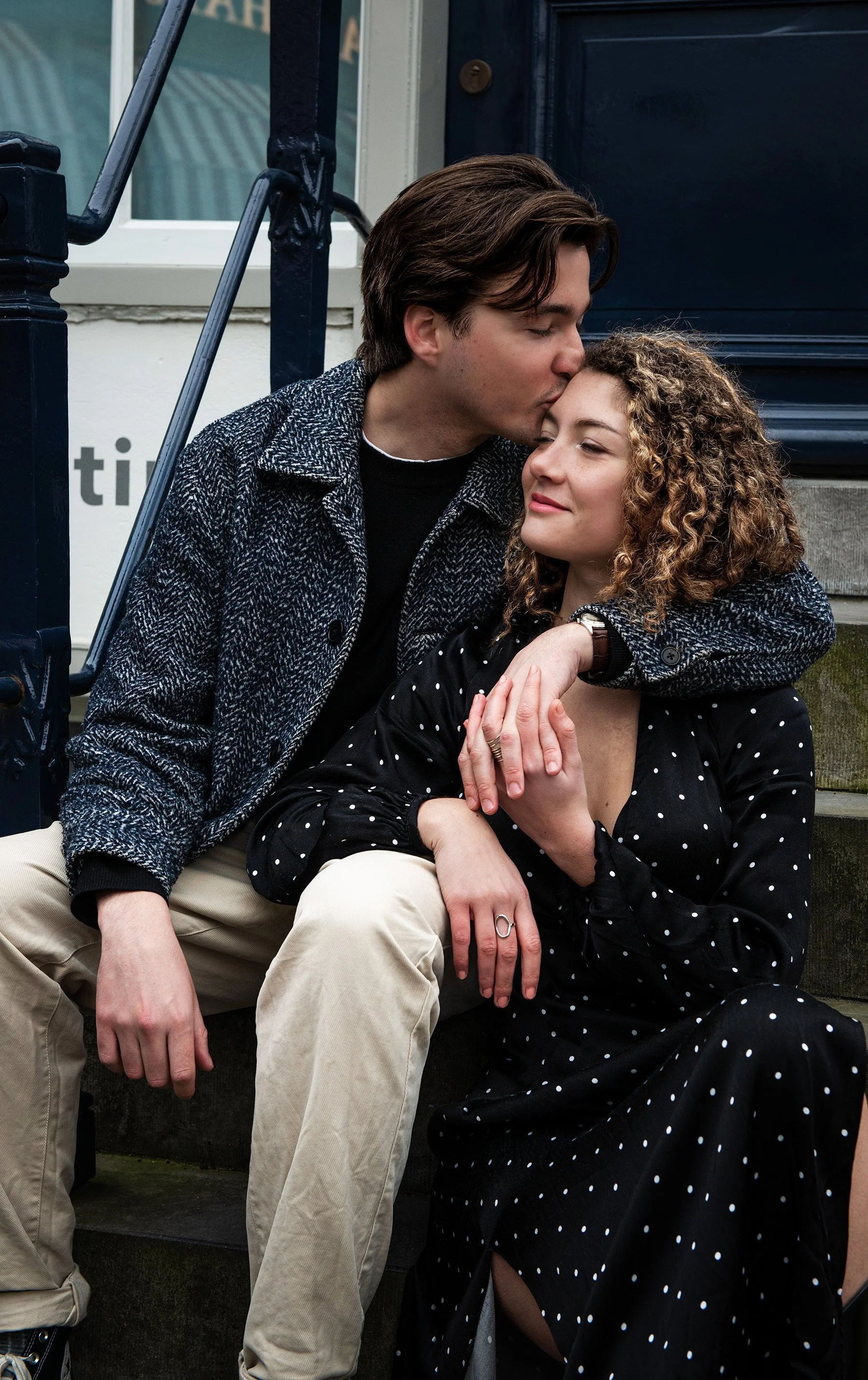 romantic-couple-amsterdam-cafe-silver-dress.jpg.jpg