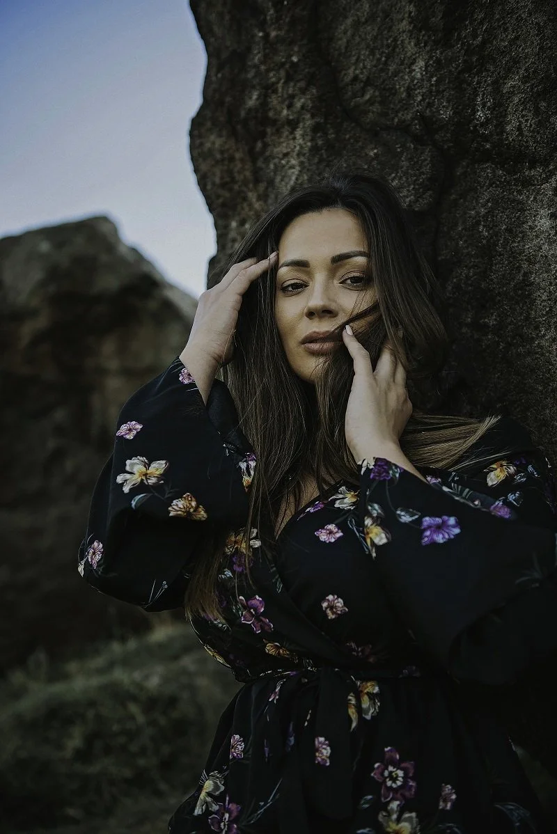 Photoshoot on location, in  nature, beautiful model, model photoshoot, model photoshoot in Amsterdam, photoshoot on location, in the mountains , Izabela Bartnicka photography