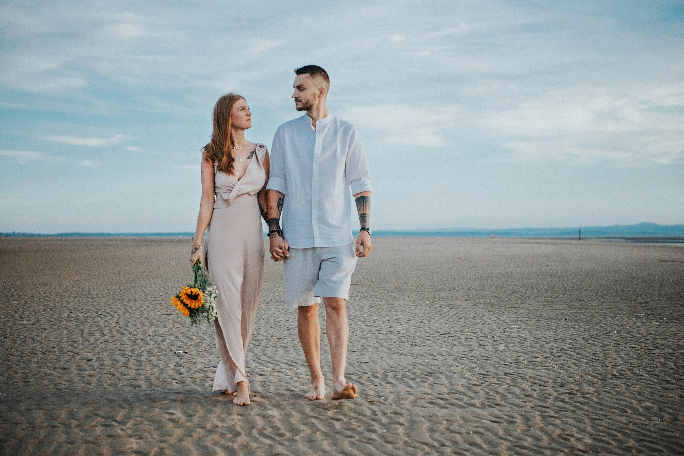 couple-engagement-photoshoot-on-the-beach-summer-netherlands.jpg.jpg