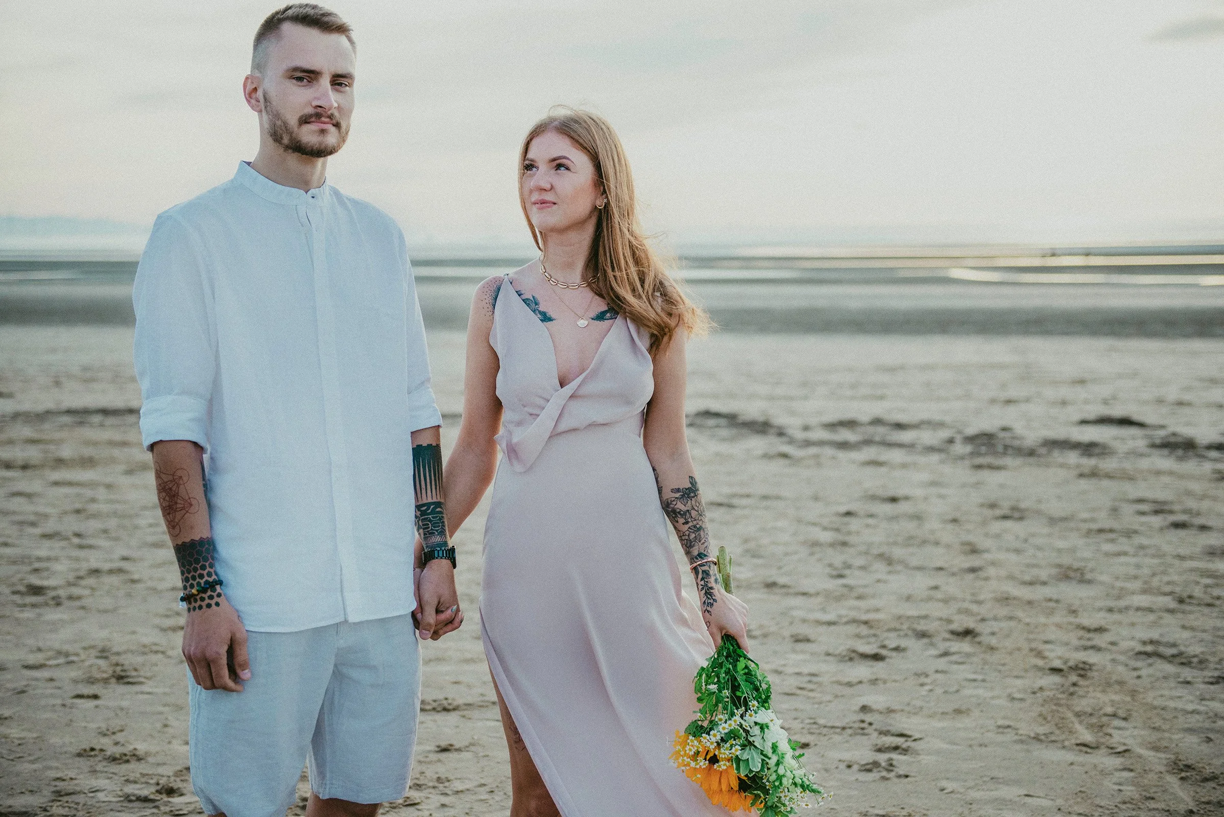 romantic-engagement-couple-with-sunflowers.jpg.jpg