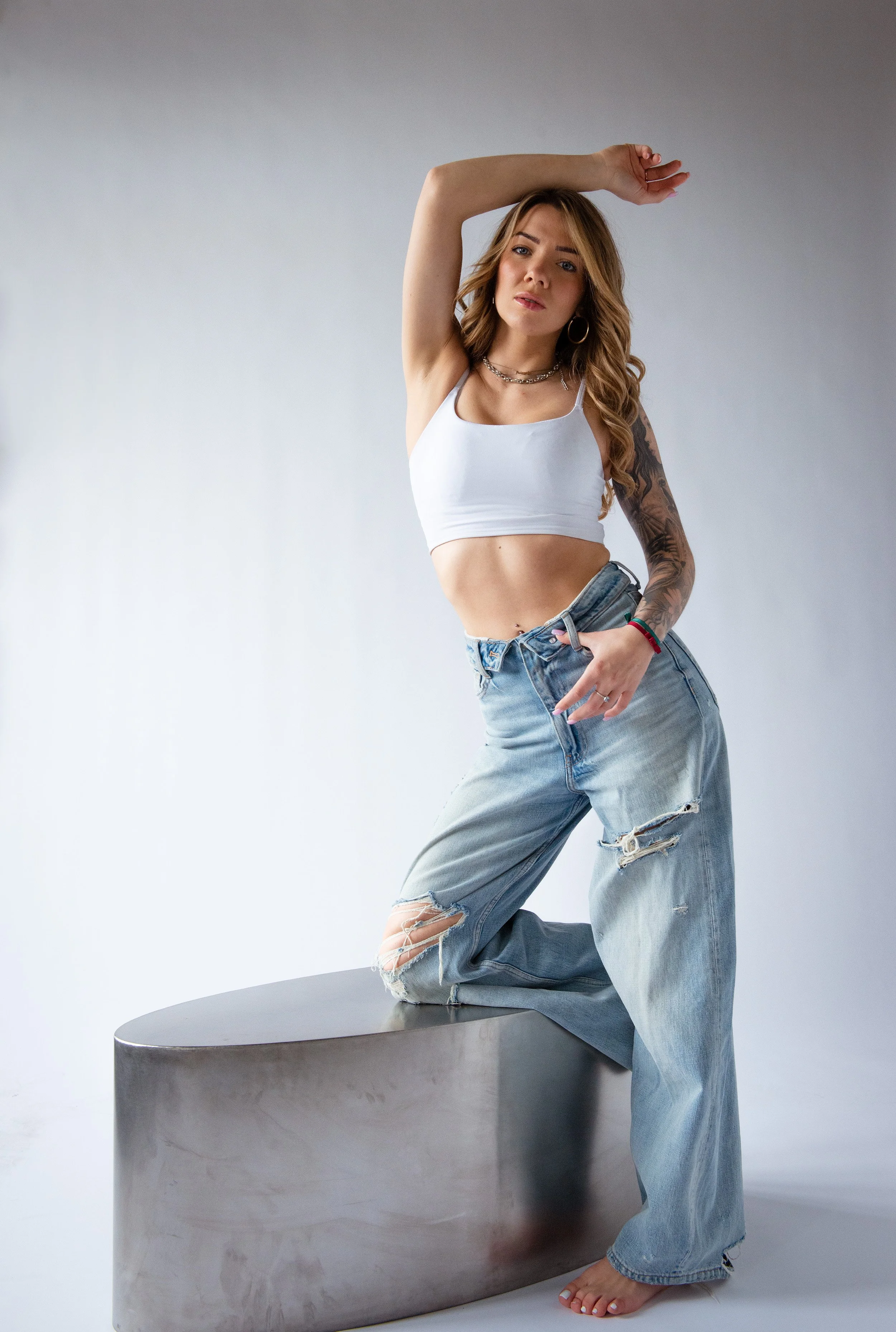  Izabela Bartnicka Photography, portrait photography, photographer Amsterdam, female photography, fashion, portrait, photoshoot in the studio,  clean model portfolio photoshoot