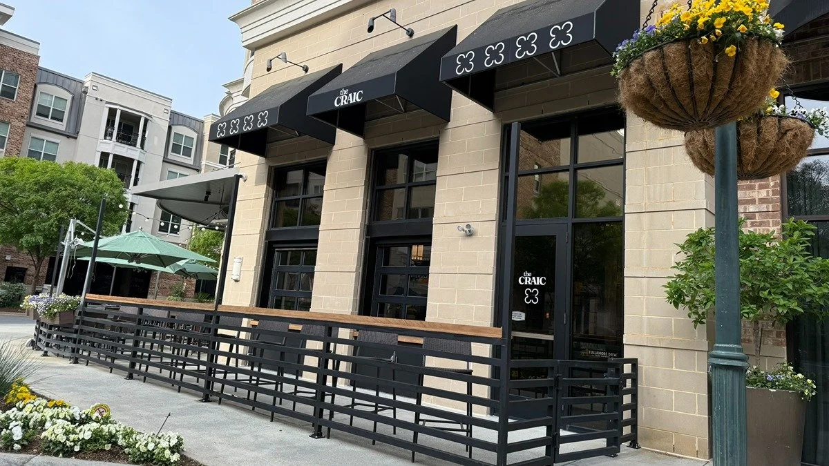 <em>“What’s the Craic?”</em><br/>A New Eatery Joins The Neighborhood