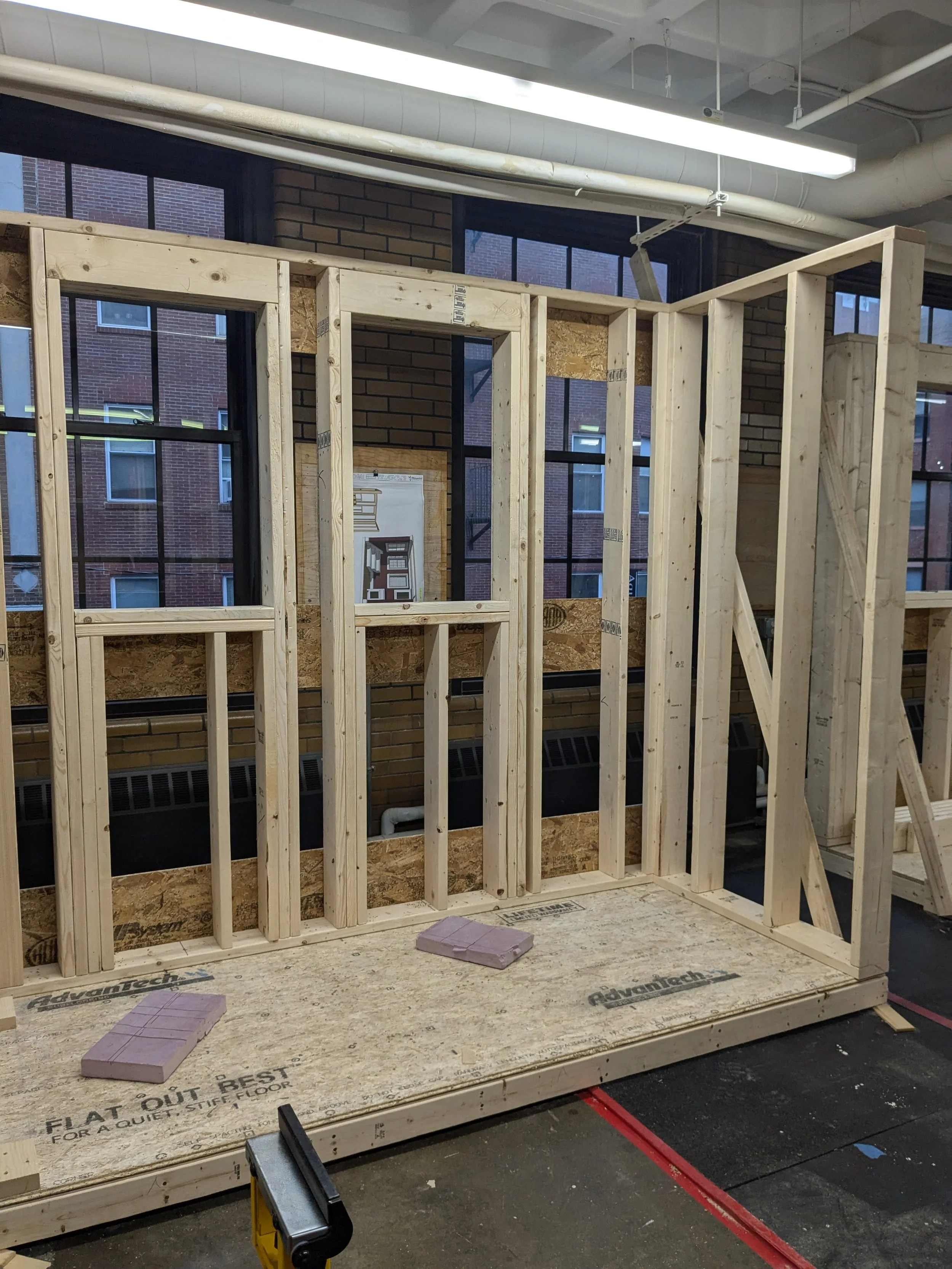 The start of interior work, wall building with window ROs