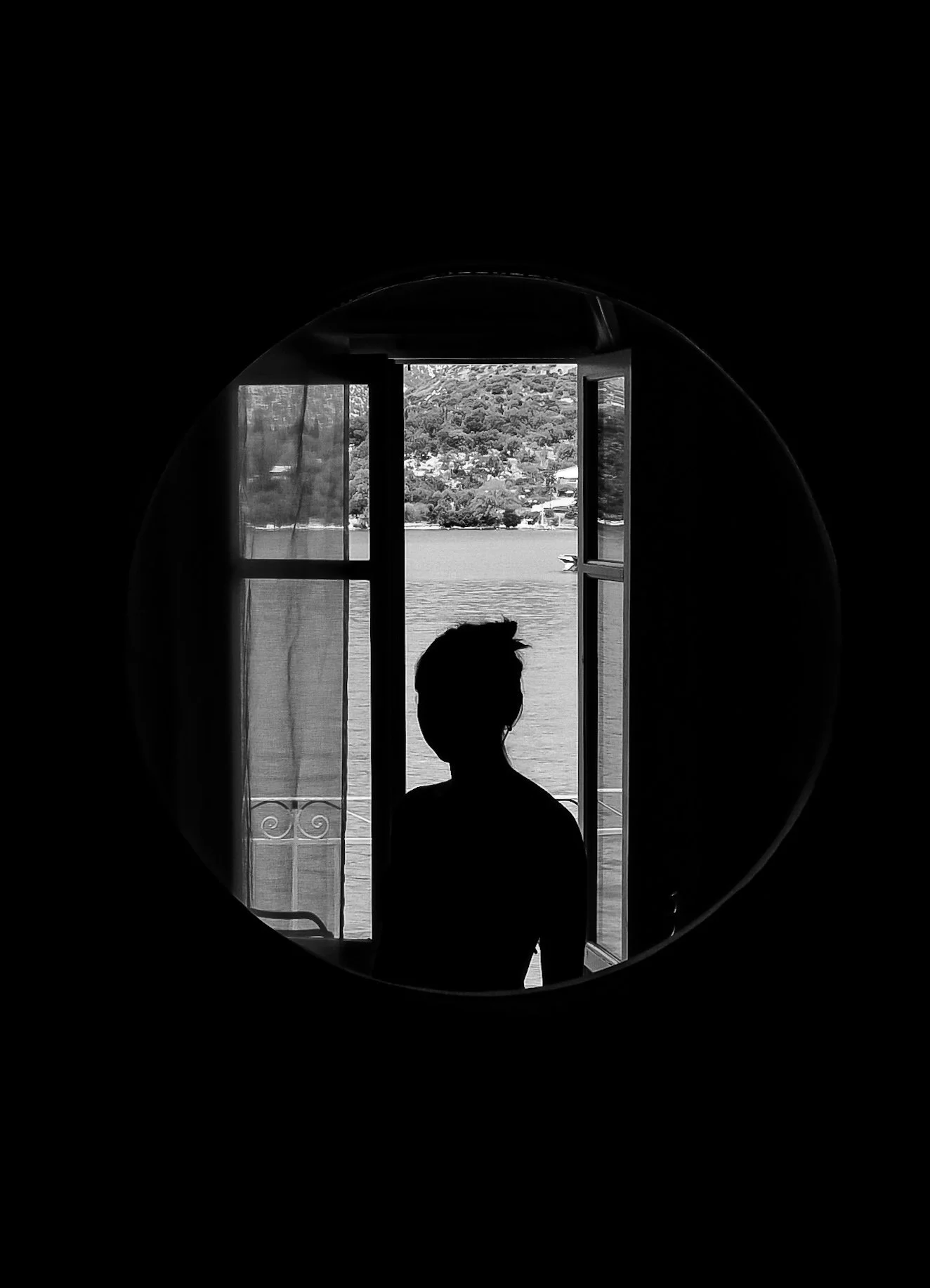 The Gaze Opens a Path