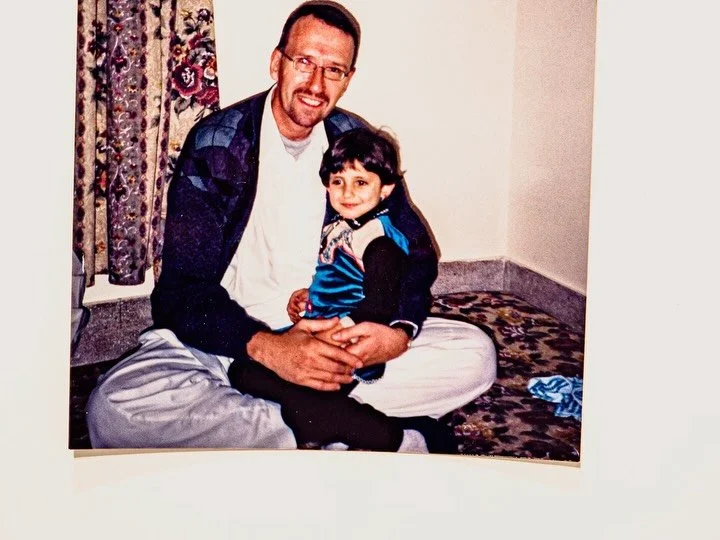 Radikale Venstre - Jeg Er Dansker

Jeg har st&aring;et for Radikale Venstres kampagne video op til valget. Det blev nogle lange dage med optagelser og en masse id&eacute;udvikling, forhindringer, planl&aelig;gning og skudliste. Er dog yderst tilfreds