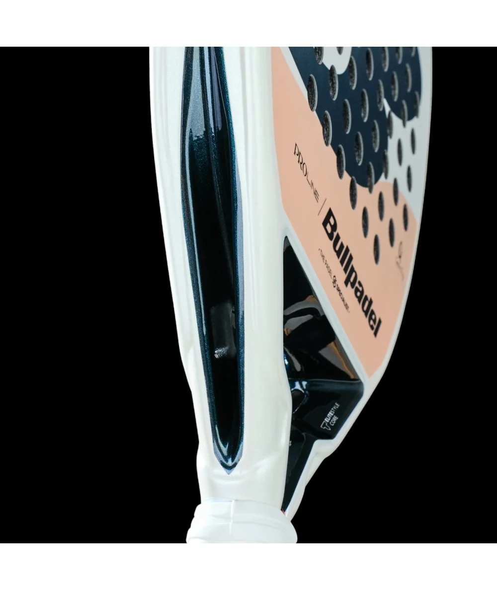 pala-bullpadel-elite-w-25 (7).jpg