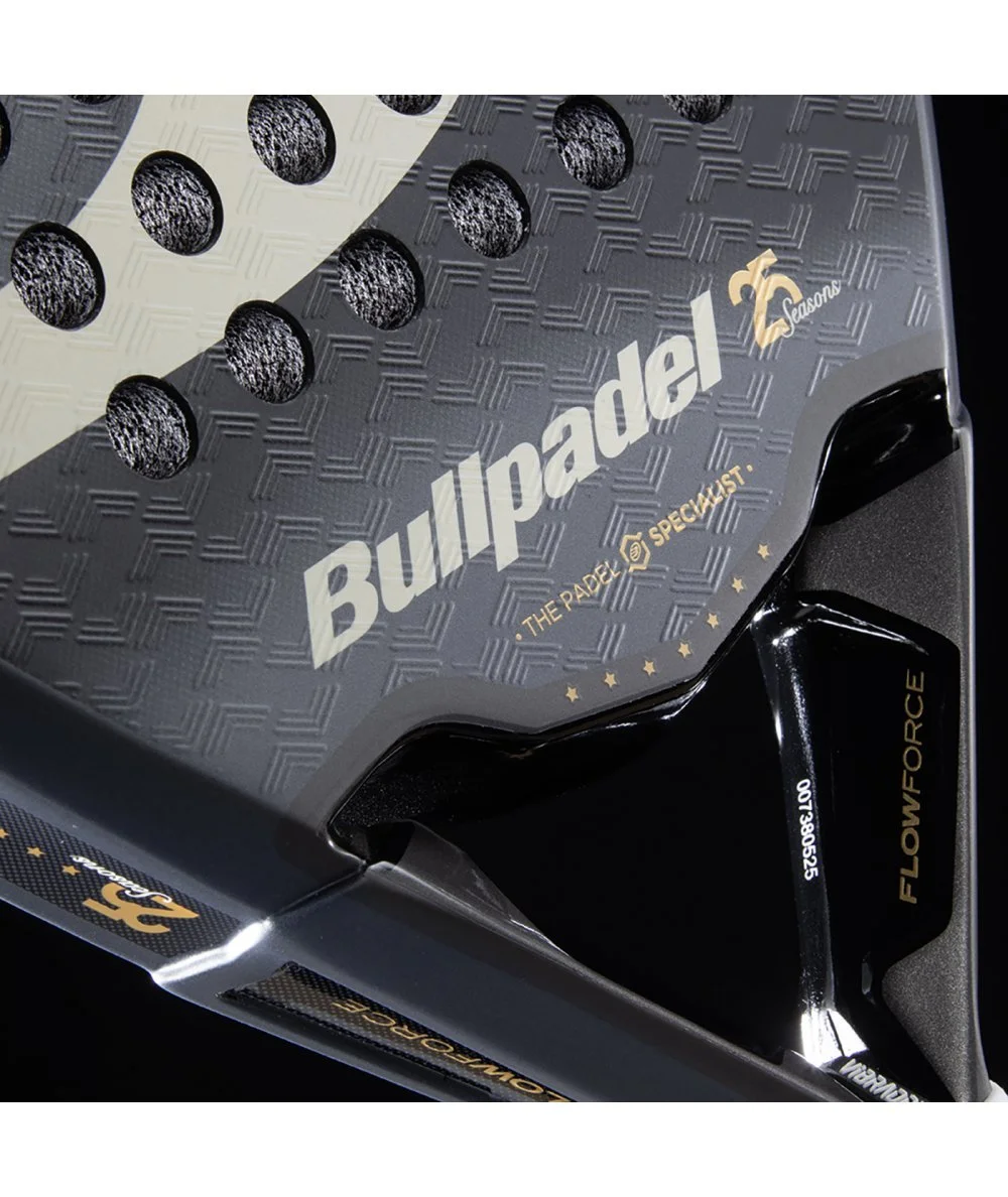 pala-bullpadel-flow-legend (4).jpg