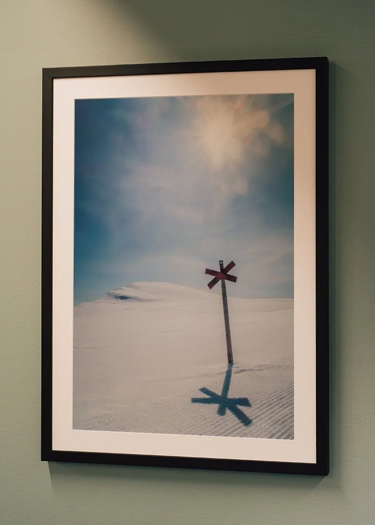 winter-trail-marker-swedish-mountains-snow-sun-artwork-framedartprint-1.jpg