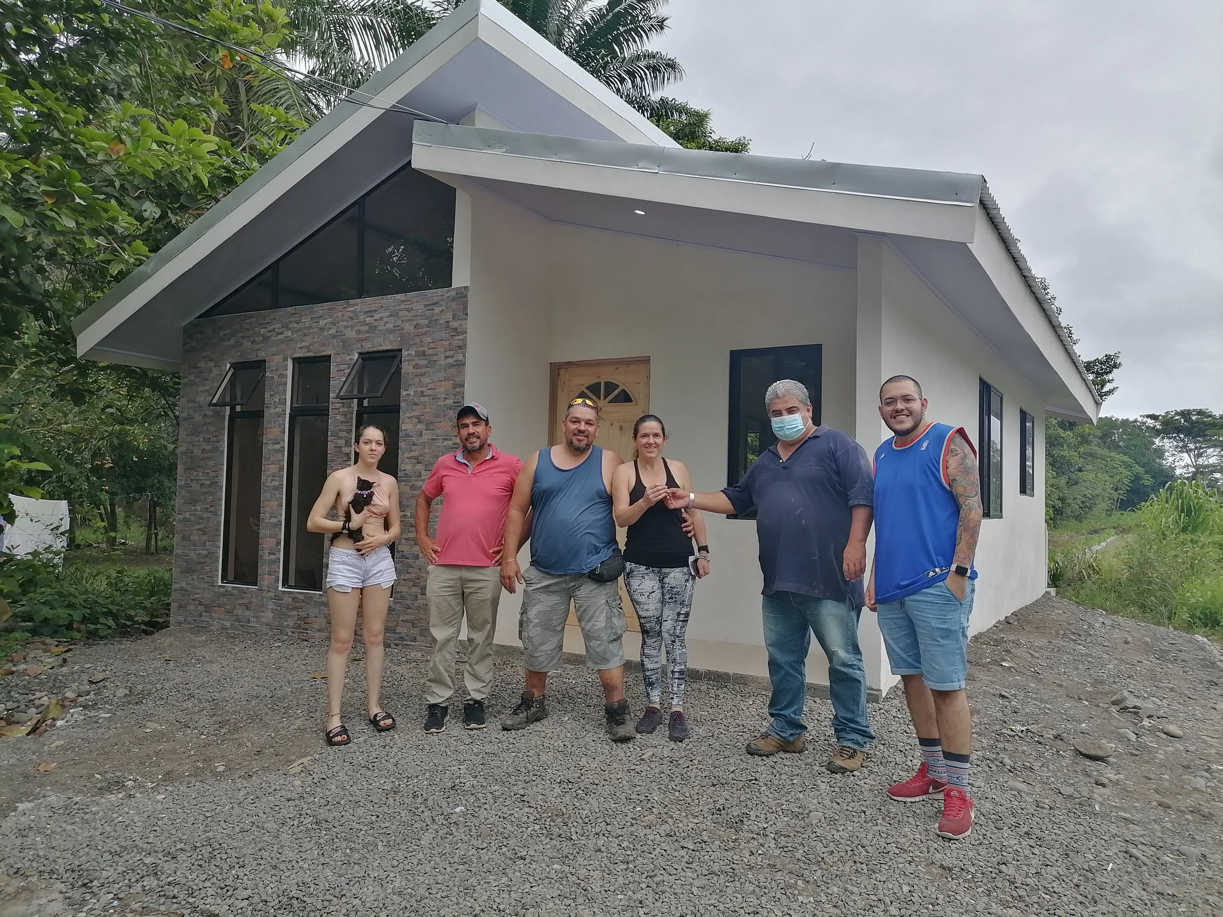Nombre: Proyecto Casa Parrita- Puntarenas
Área: 50 m2 
Sistema Constructivo Prefa-Block
