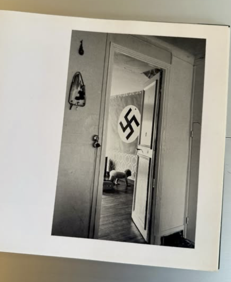    Esaias Baitel. Zonen        "In the nineteen seventies, photographer Esaias Baitel lived in France, in the Parisian suburb of Aubervilliers, for five years, which, among other things, resulted in a book and an exhibition that has toured the world.