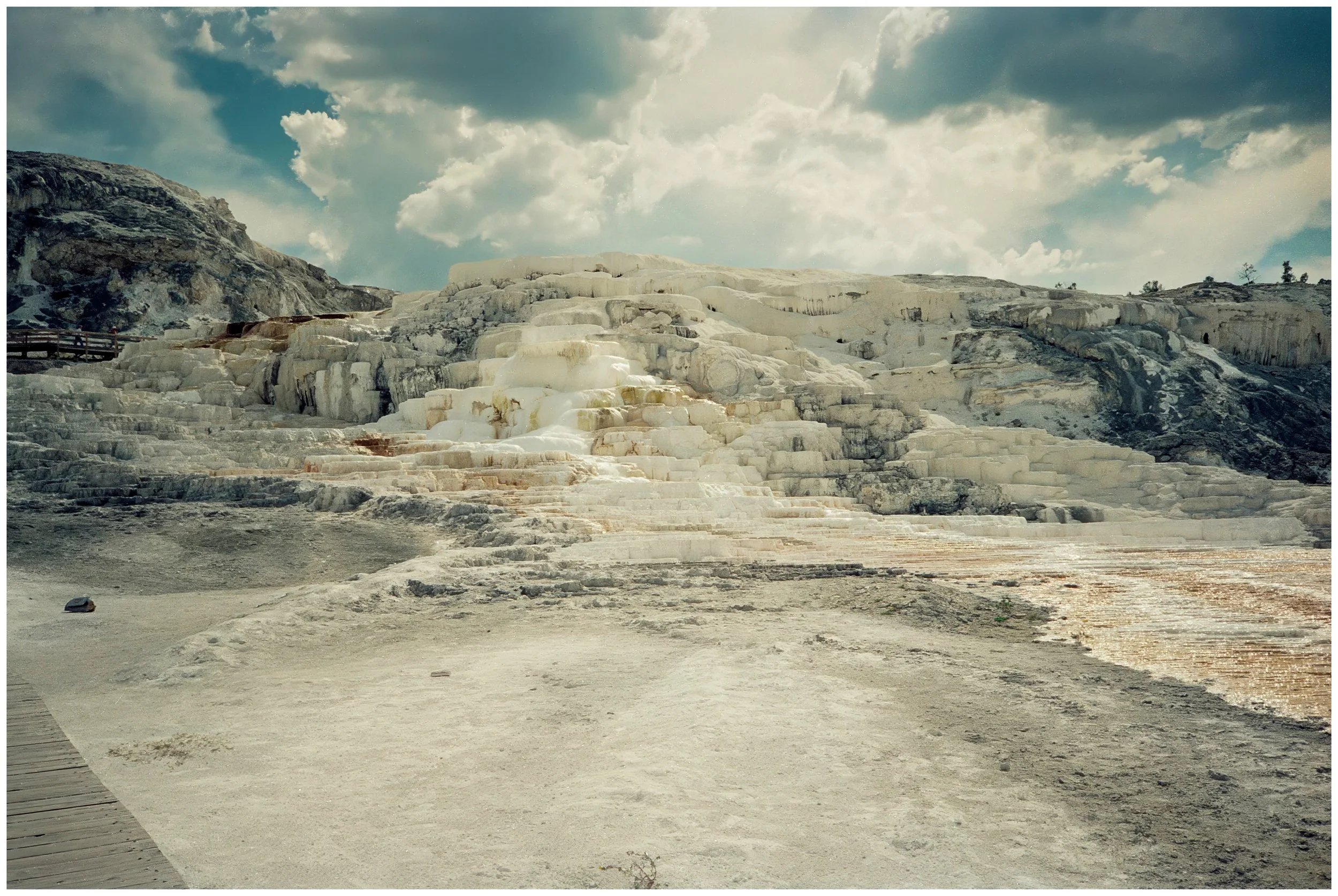 063. Mammoth Hot Springs from Minerva Terrace.jpg