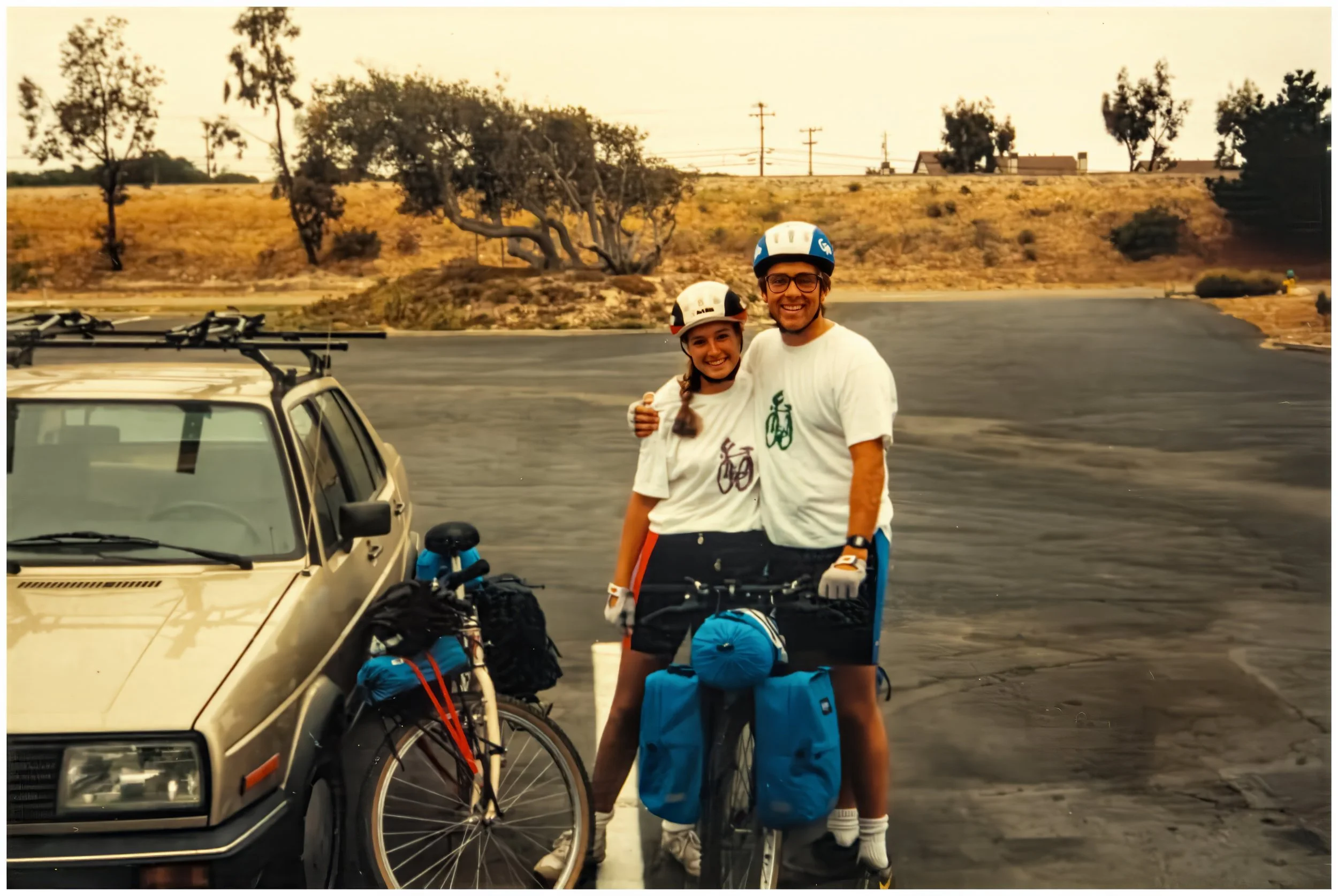 7/8/1990: Saying goodbye to Lisa and Barry at the real mile zero. (click photo for geotag)