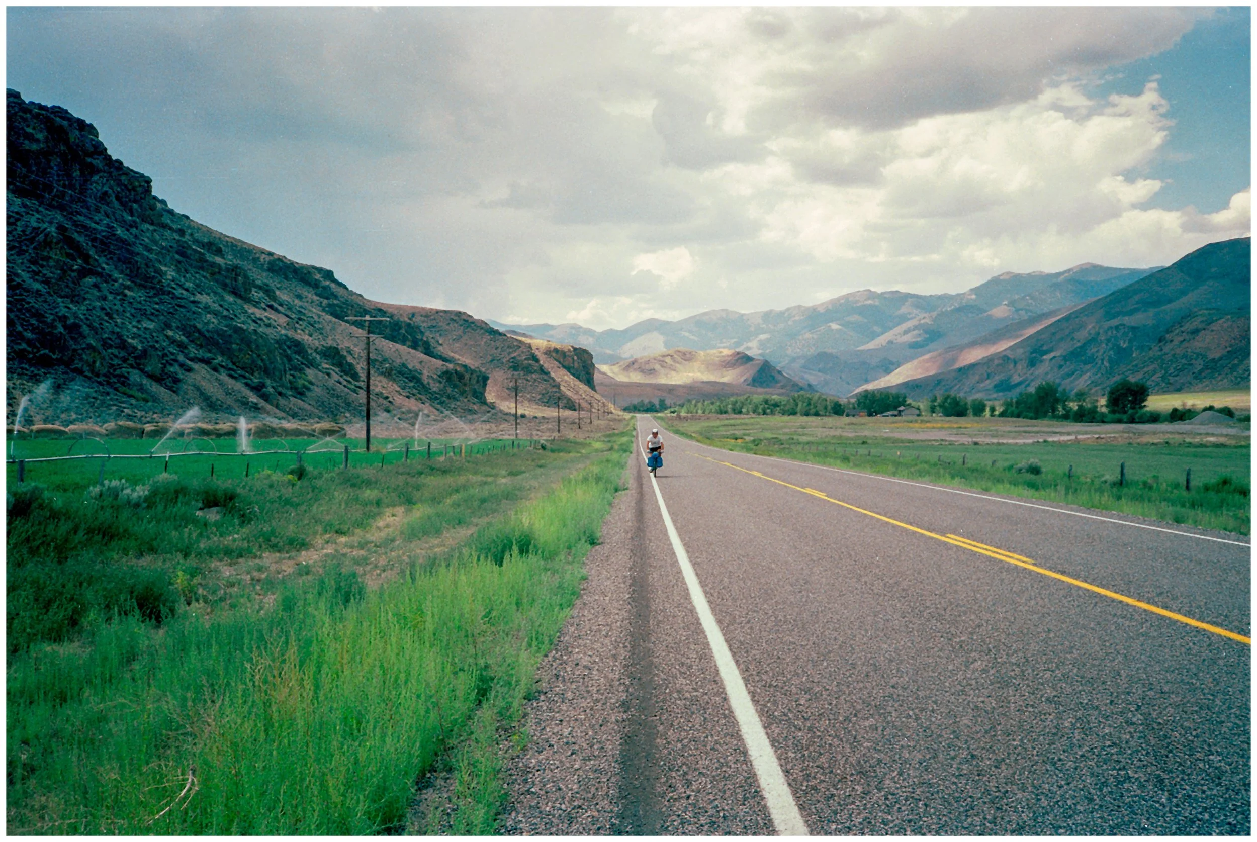 Following the Salmon River downstream near Clayton, Idaho (click image for geotag).