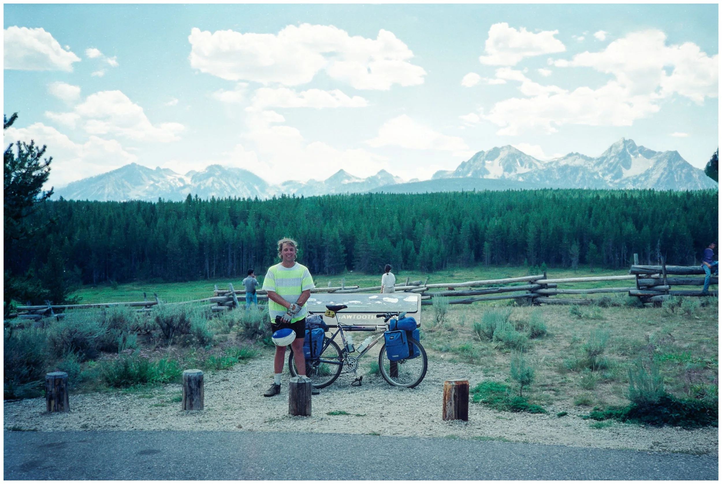 Sean at the Park Creek Overlook, with the Sawtooths in the background, about 7 miles NE of Stanley on State Route 21 (click image for geotag).