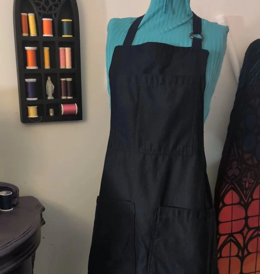 The Steve Apron Digital PDF Pattern A0, A4, US Letter, and Projecter Friendly