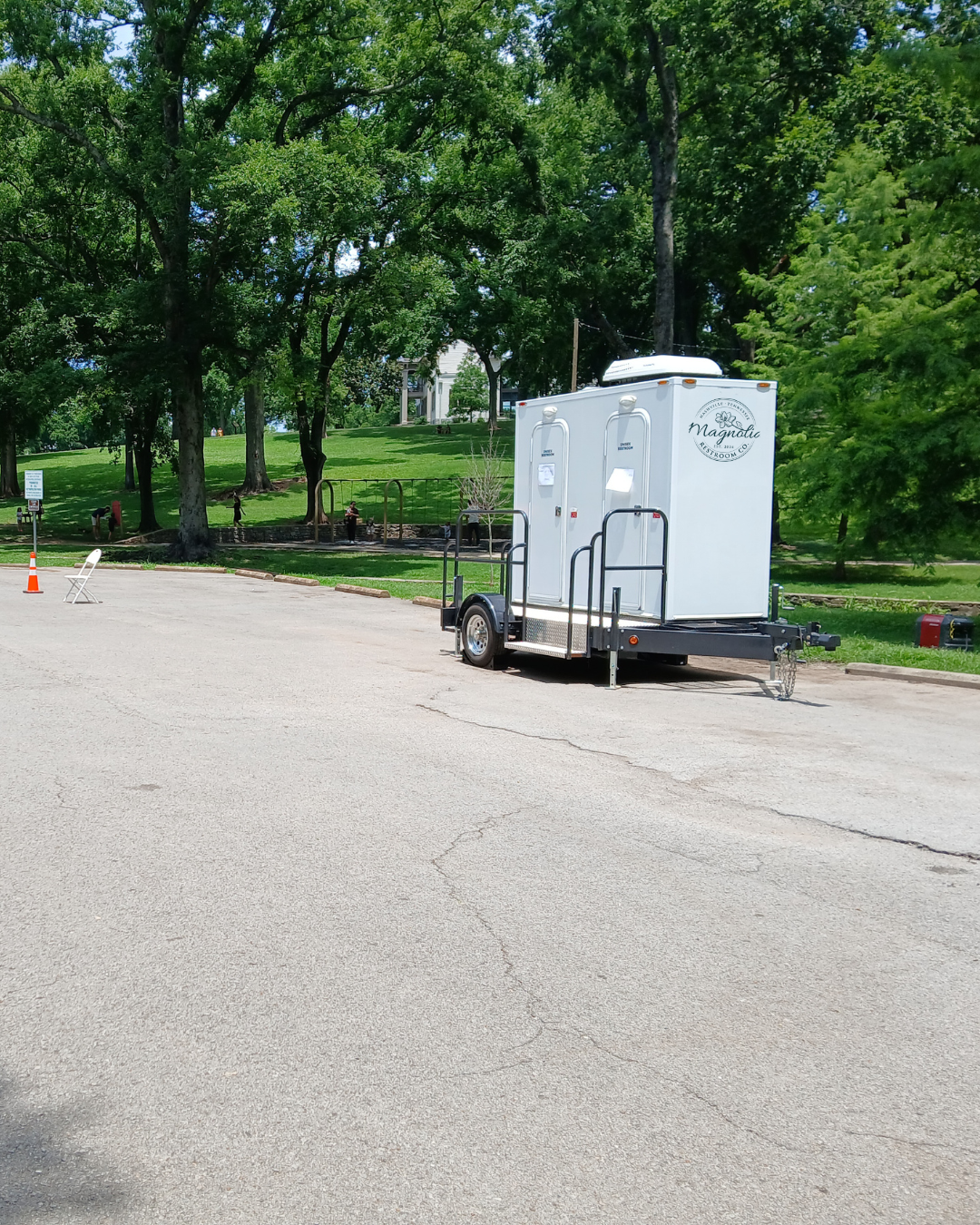 two-station restroom trailer exterior picture