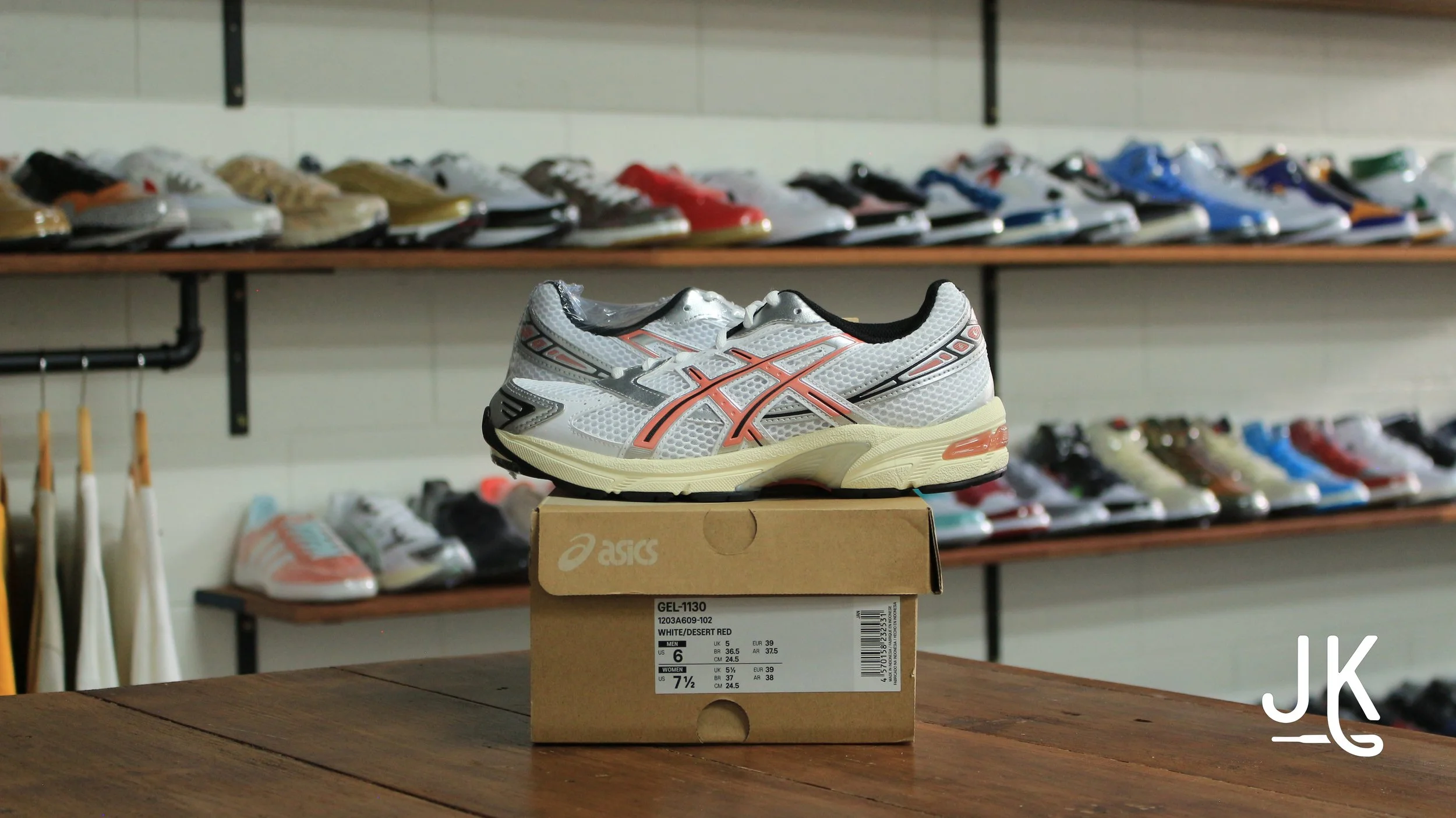 ASICS GEL-1130 “White Desert Red”