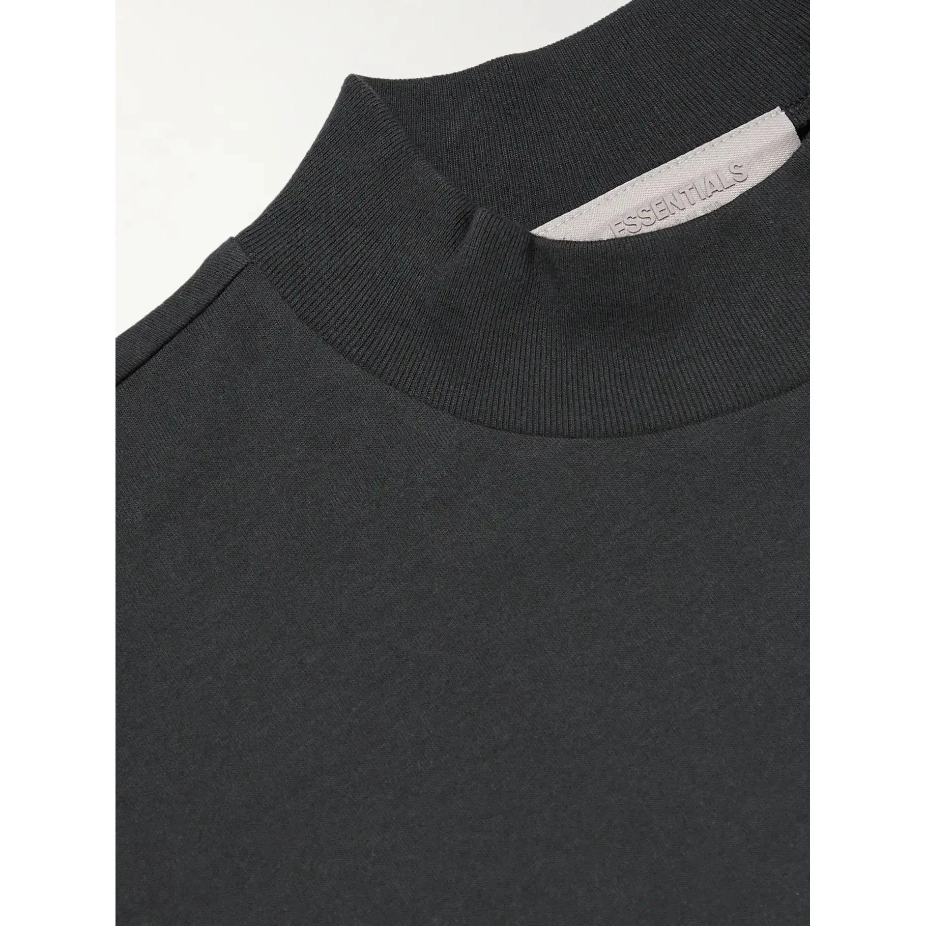 fear-of-god-essentials-black-stretch-limo-t-shirt-ss22-935083.webp.jpeg