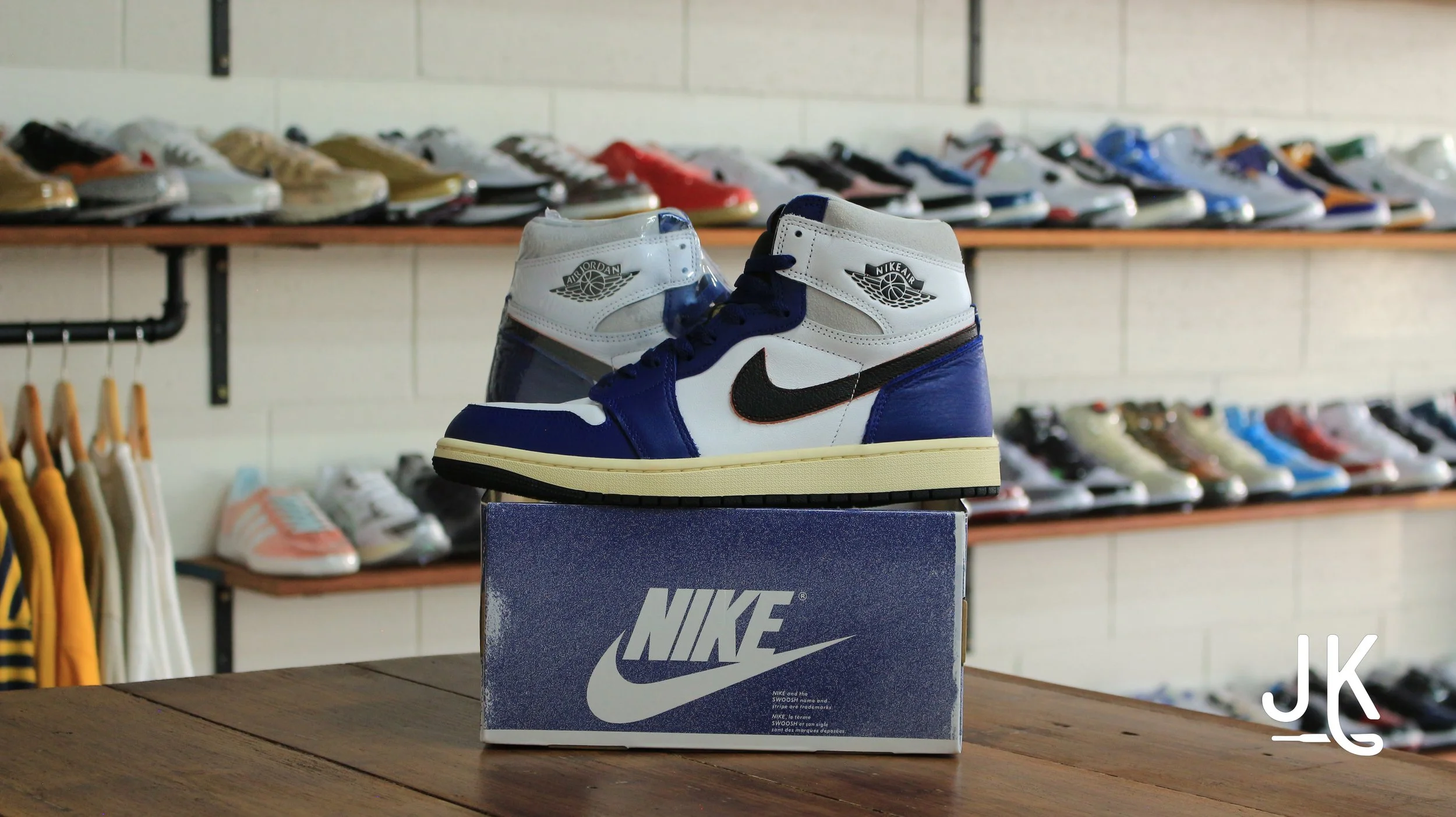 Jordan 1 Retro High OG Rare Air