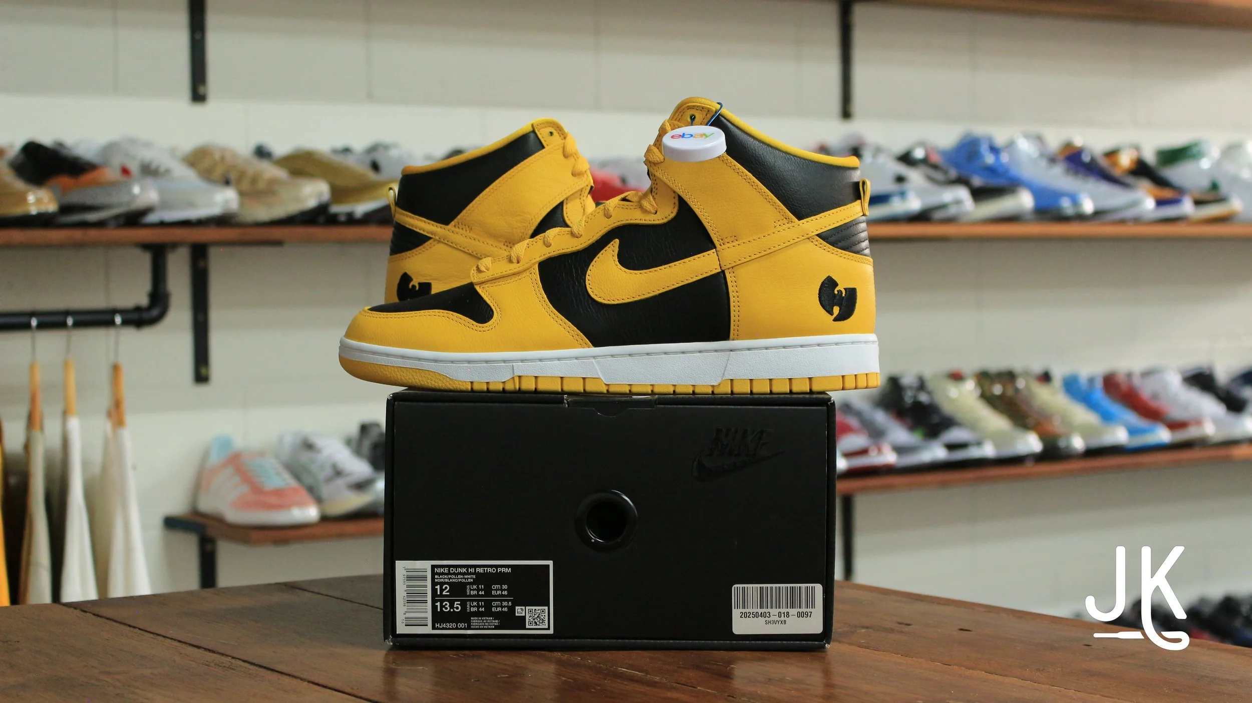 Nike Dunk High Retro PRM x Wutang