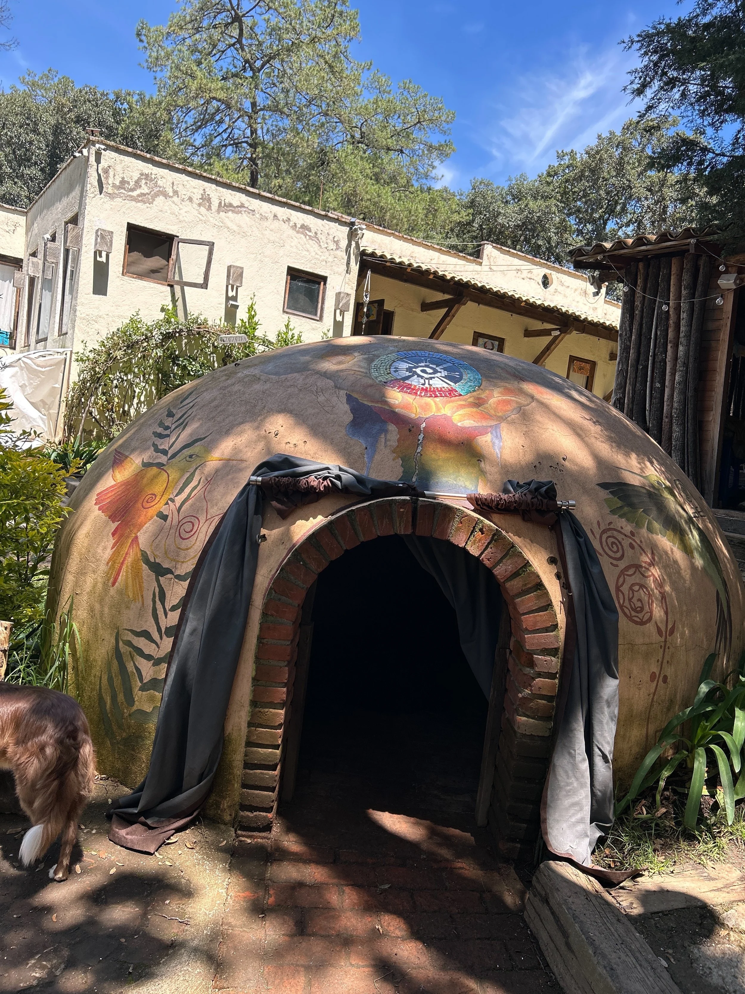 Renta de temazcal en Jilotzingo Renta de temazcal en el Estado de México Renta de temazcal cerca de CDMX Temazcal para grupos Temazcal para celebraciones especiales Temazcal privado en la naturaleza Temazcal para cumpleaños o aniversarios