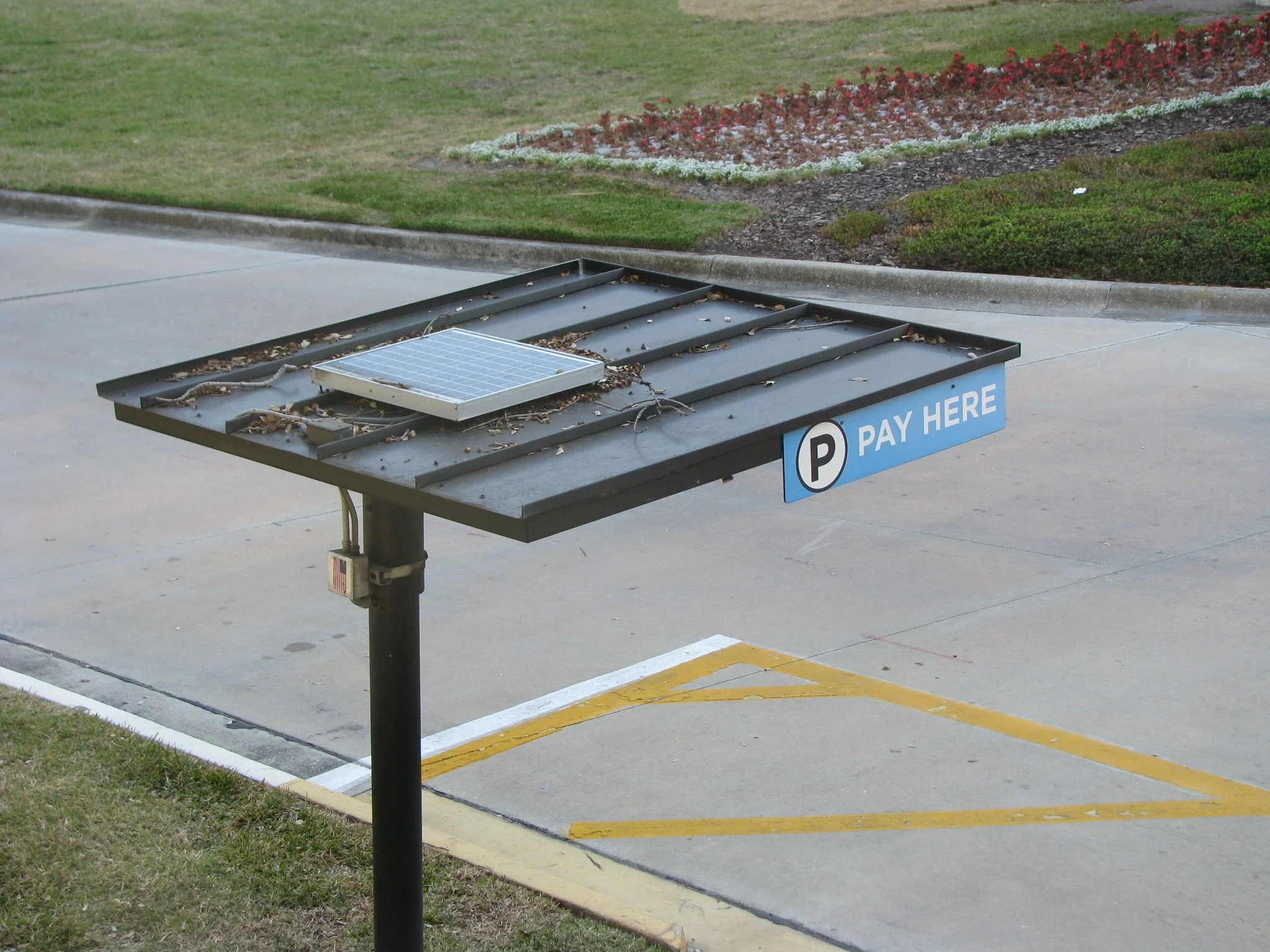 Solar Bus Stop-2.JPG