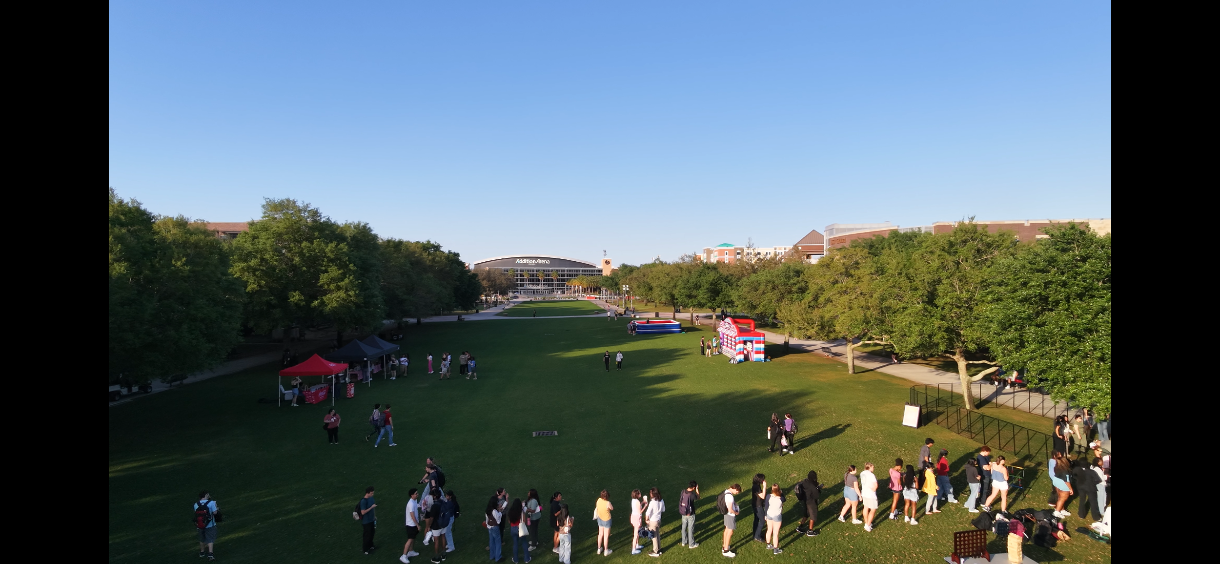 Knights of the Round Table 'Karnival' Helps Students De-stress, Connect