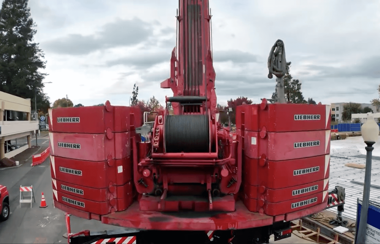 Rigging Liebherr Mobile Crane, Napa.png