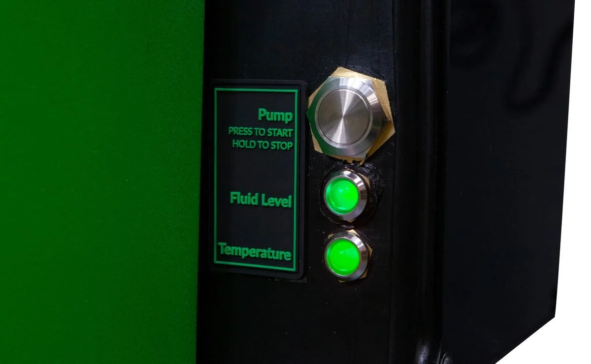 ROwasher heats the ROwash Degreasing Fluid to 38°C-42°C for better cleaning results. This is also the optimum working temperature for our microbes.