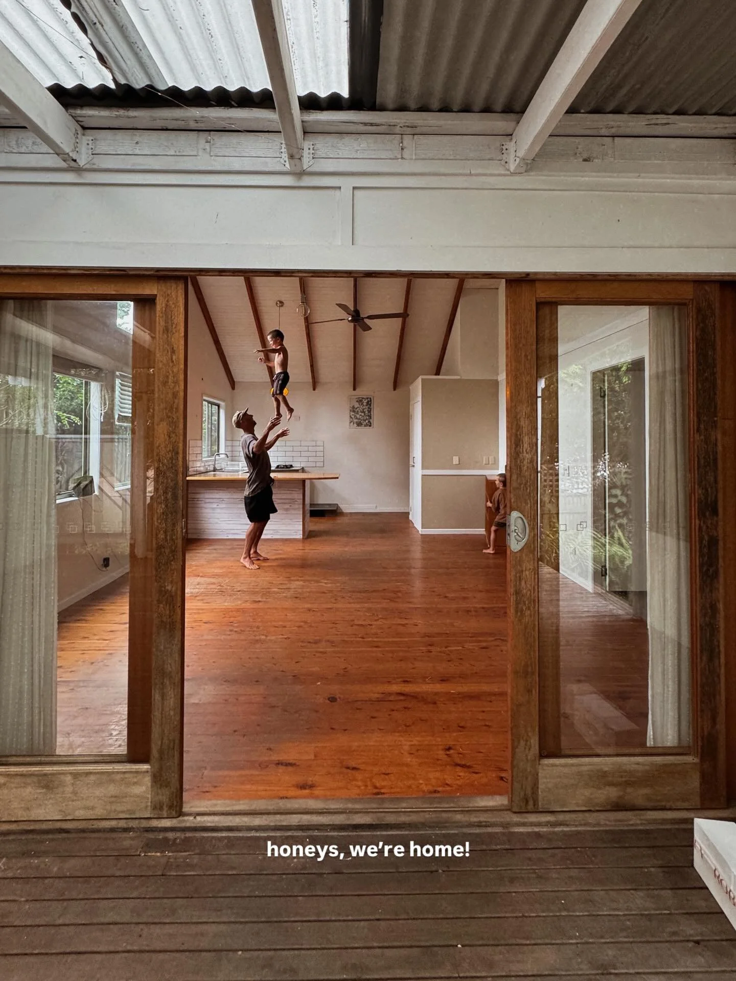 our first week in byron bay! the best feeling after a big journey to settle into our new home. so many moments manifested that have quickly become our new normal, walking to the beach, starting every morning with a swim or surf, coffees on the deck, 